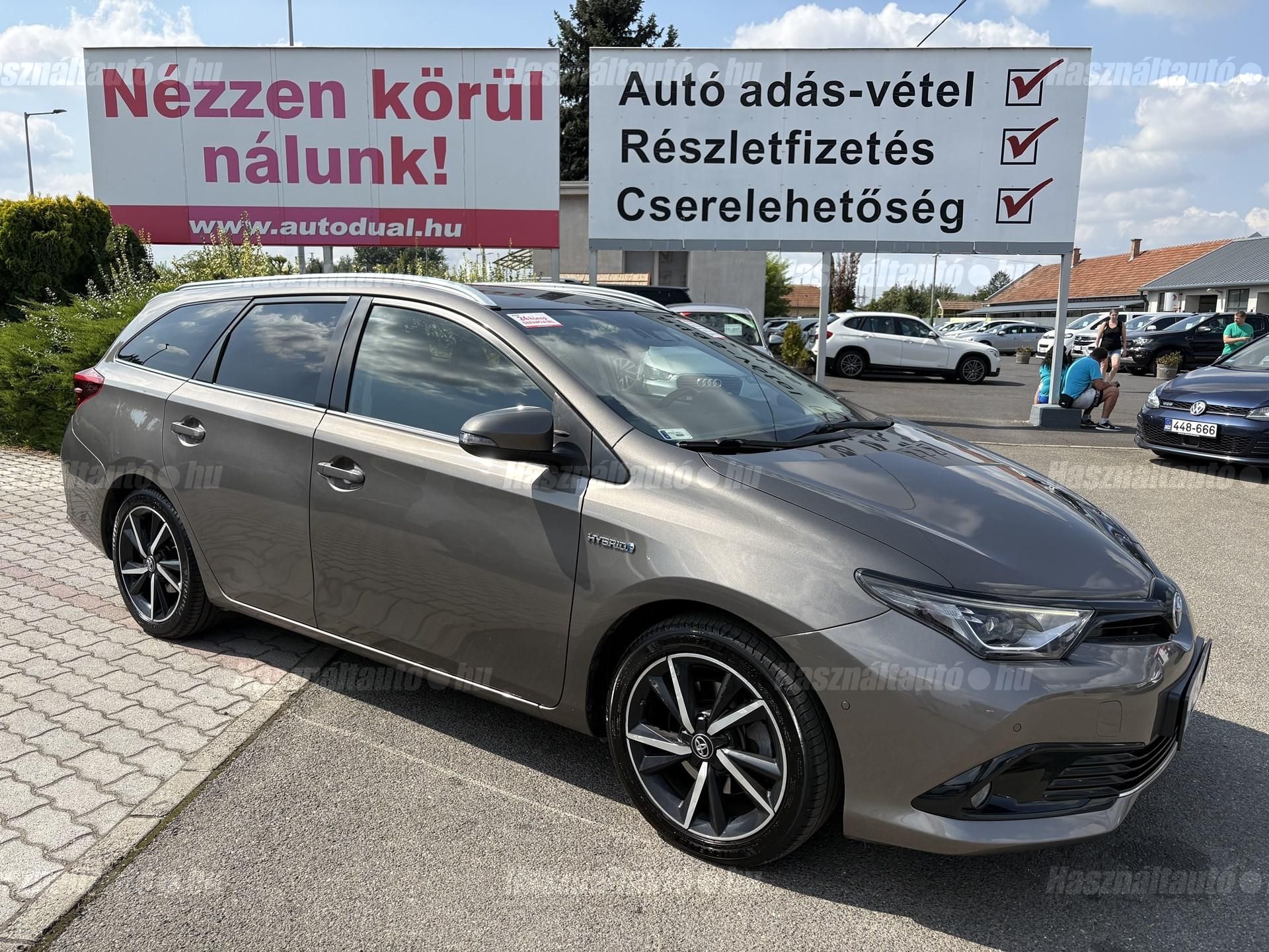 TOYOTA AURIS 2018/2 - 1