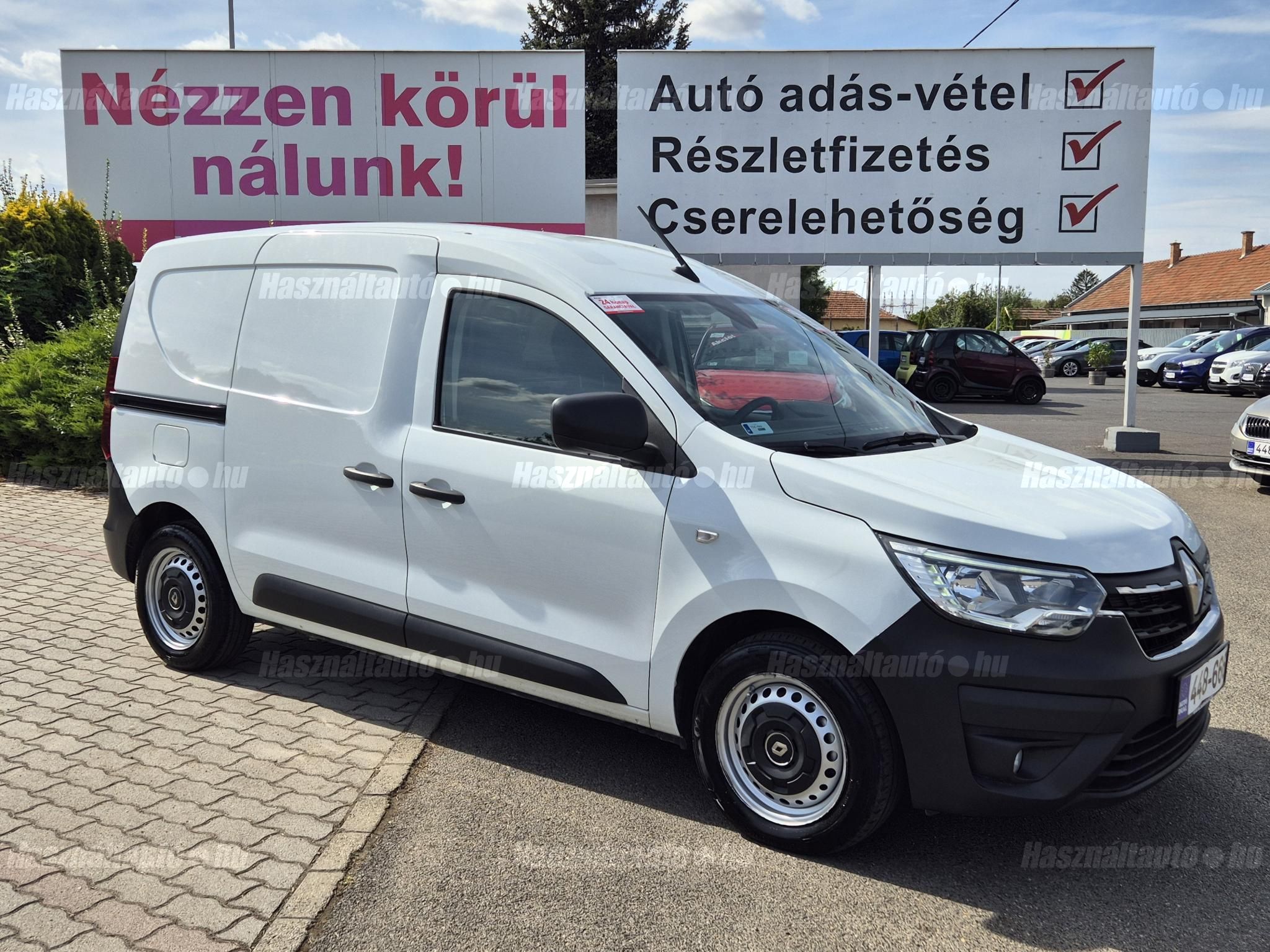 RENAULT EXPRESS 2022/6 - 1