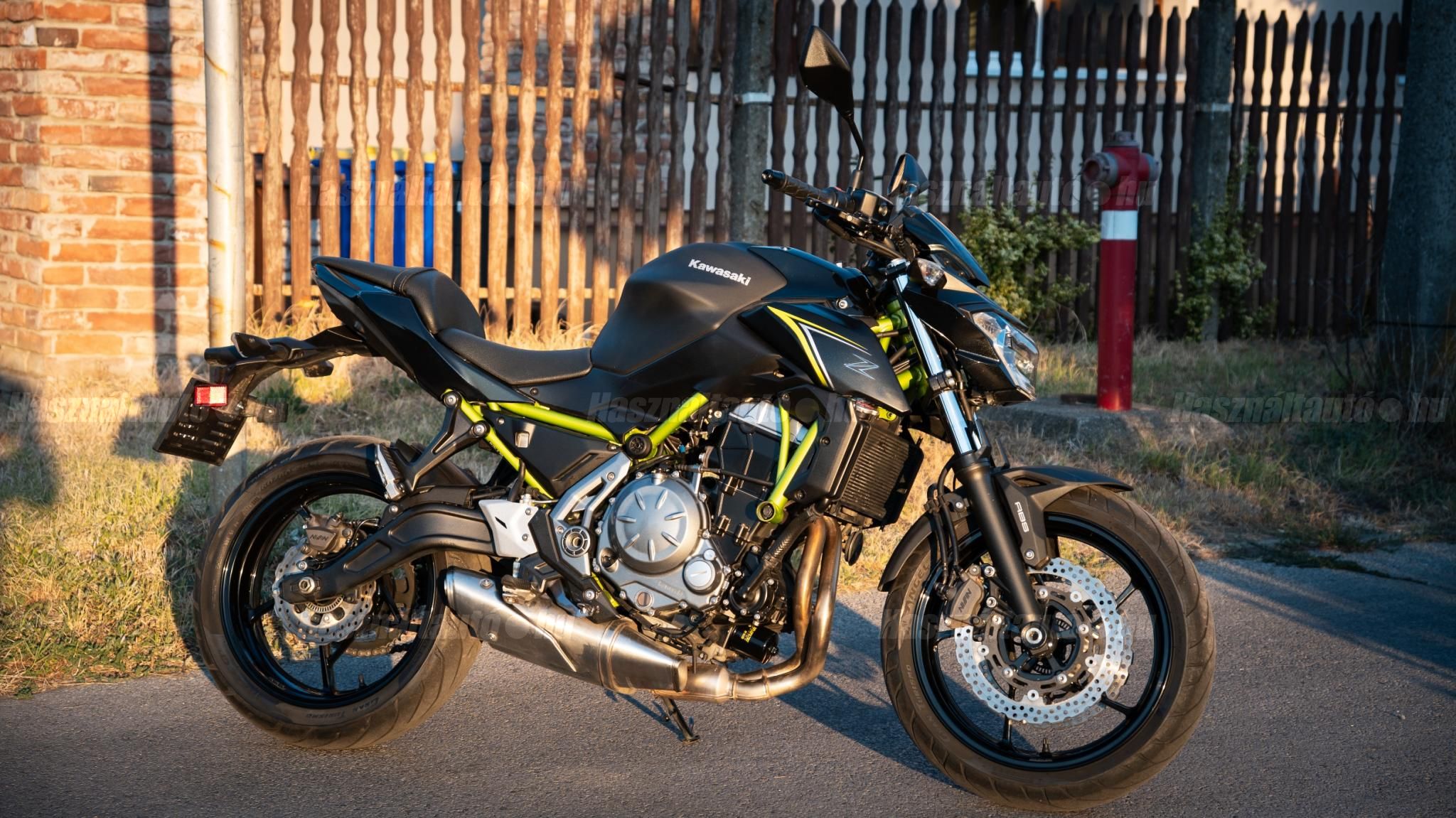 KAWASAKI Z 650 2018/4 - 1