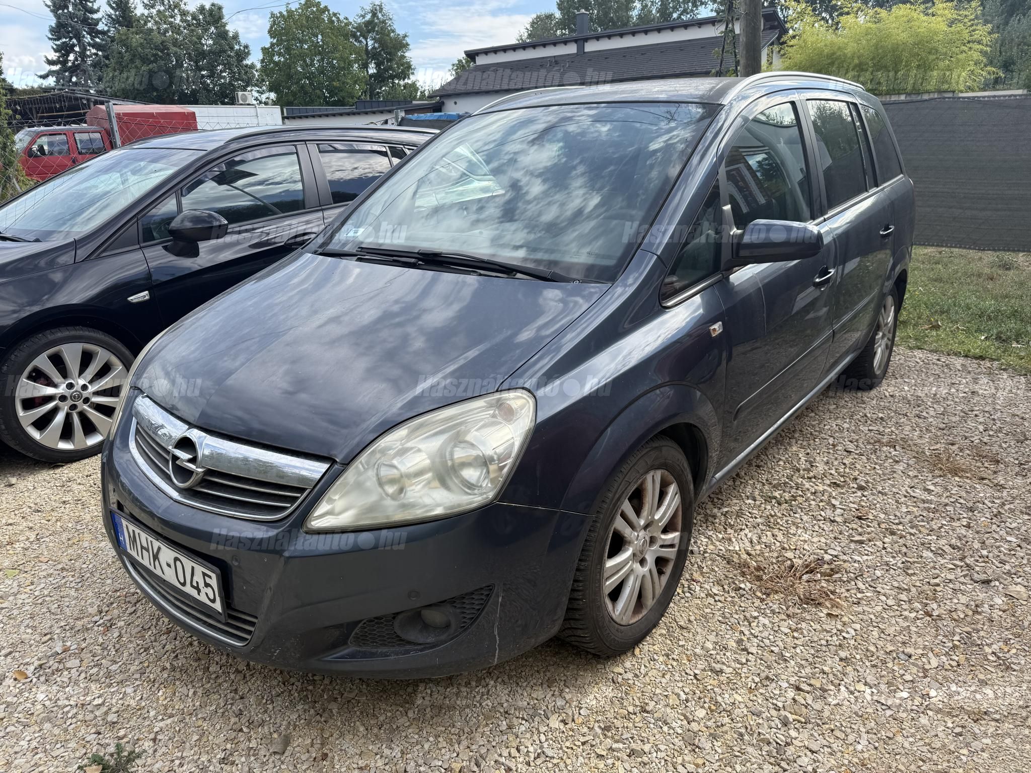 OPEL ZAFIRA B 2008/1 - 1