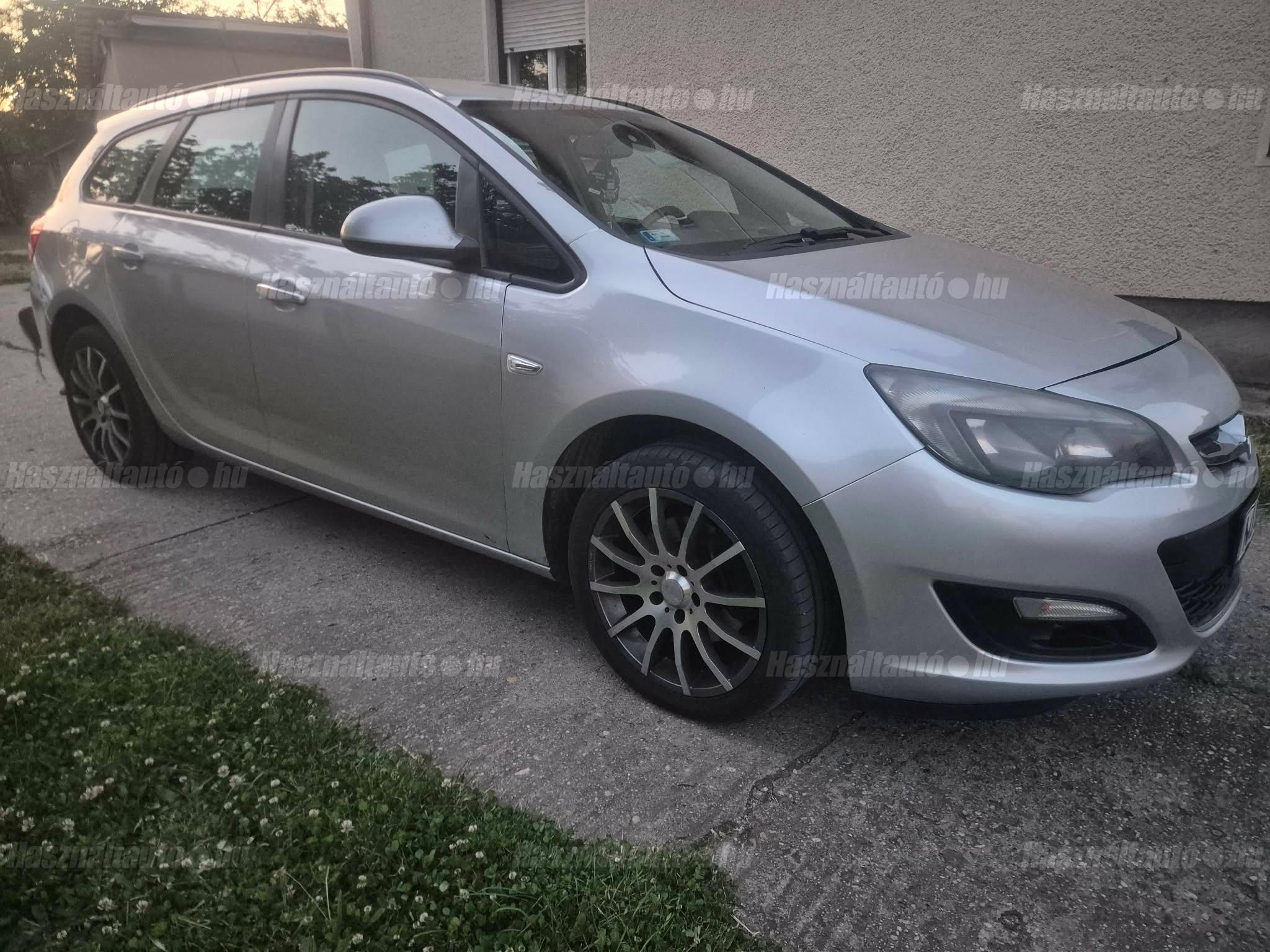 OPEL ASTRA J 2014 - 1