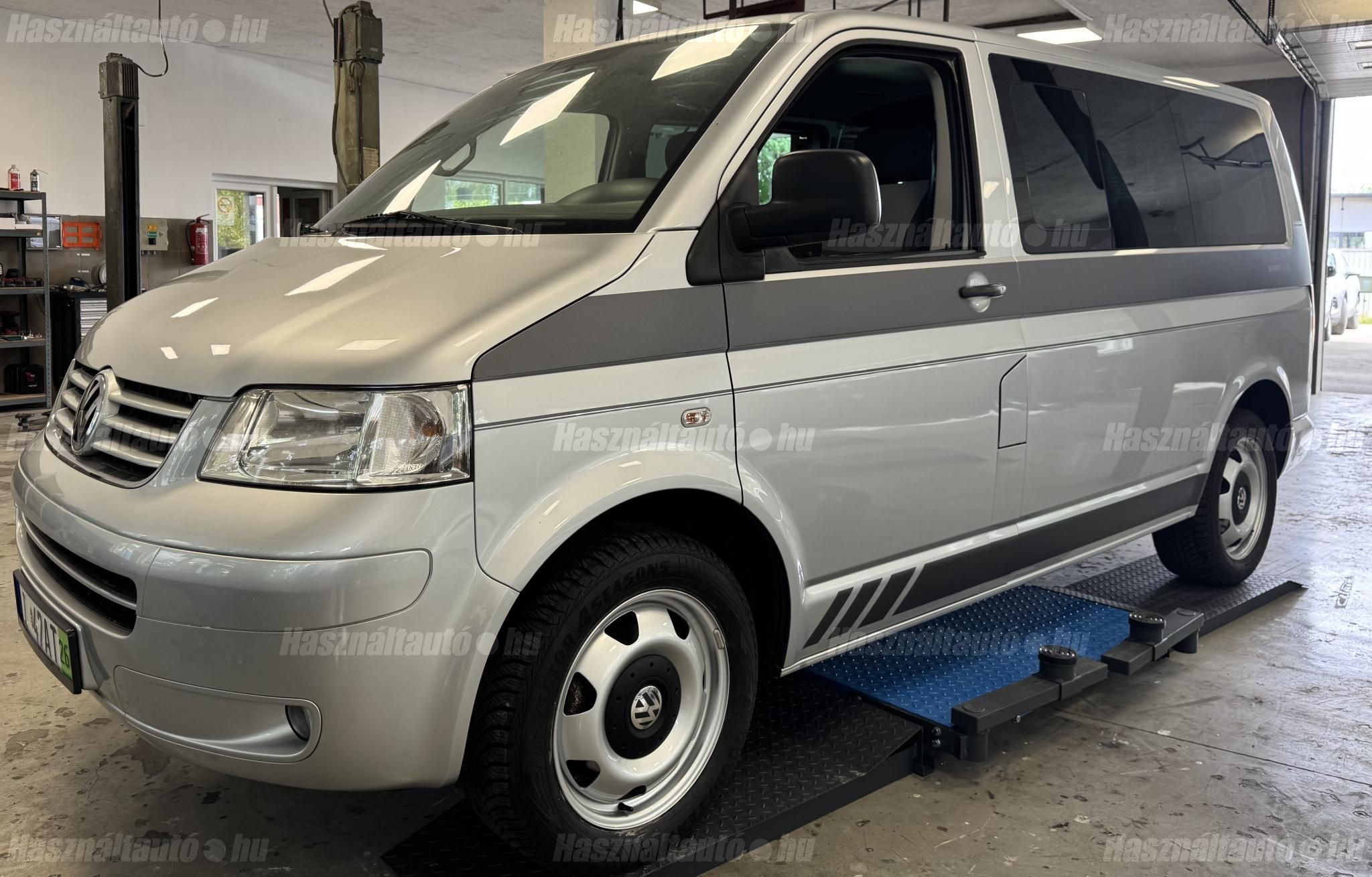VOLKSWAGEN TRANSPORTER T5 2008/5 - 1