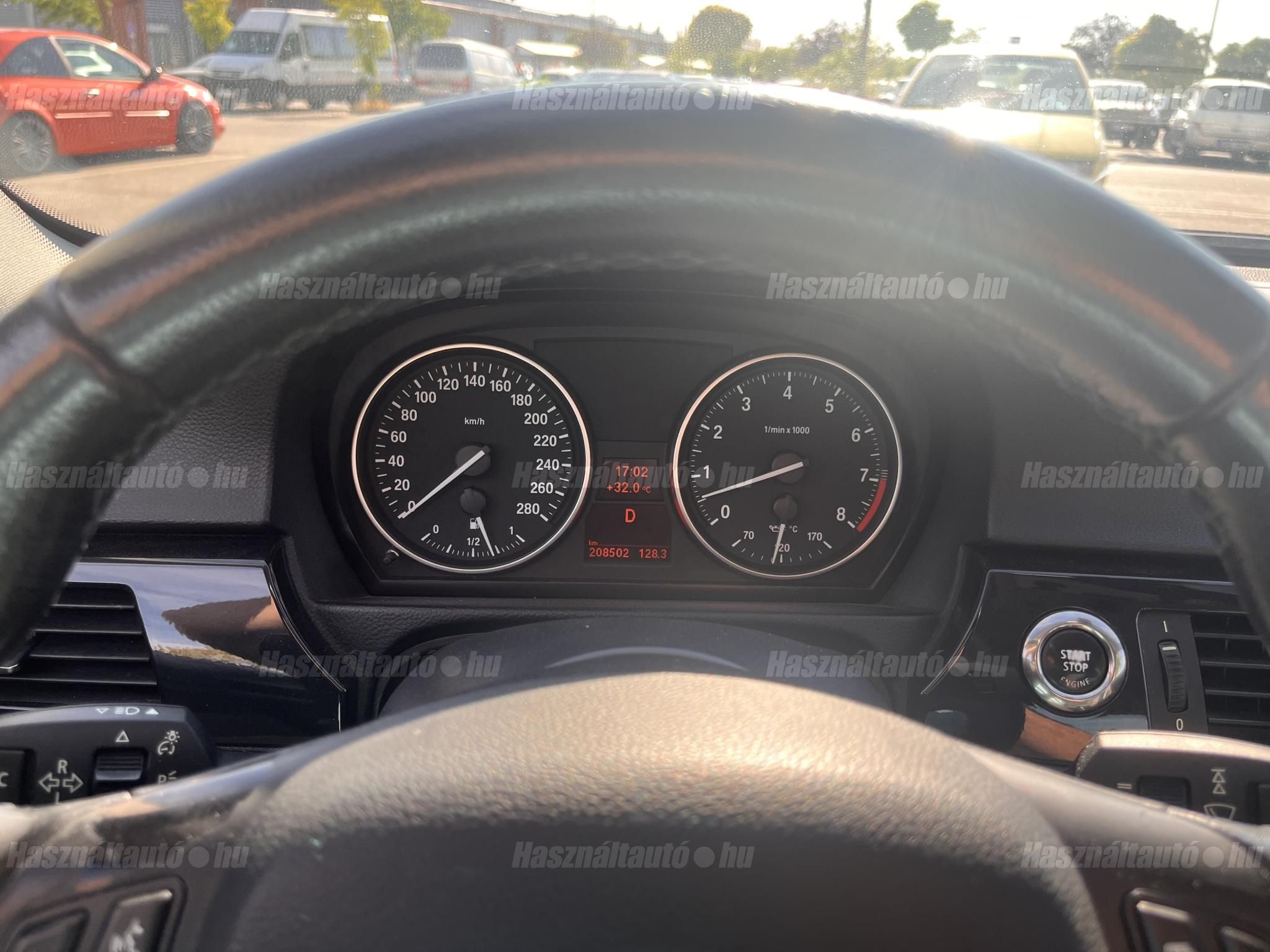 BMW 330 2008 - 1