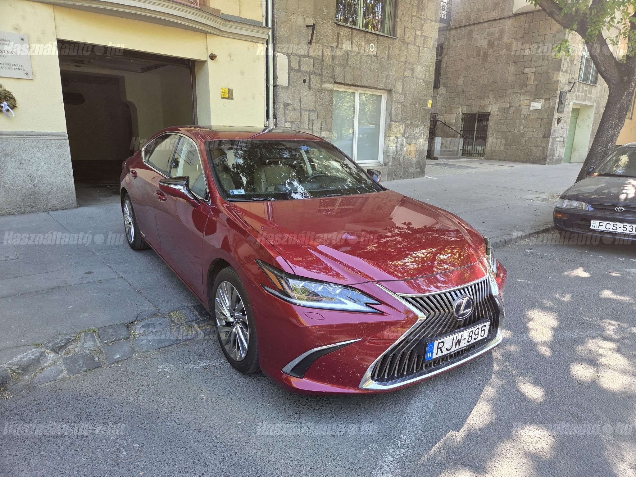 LEXUS ES 2019/4 - 1