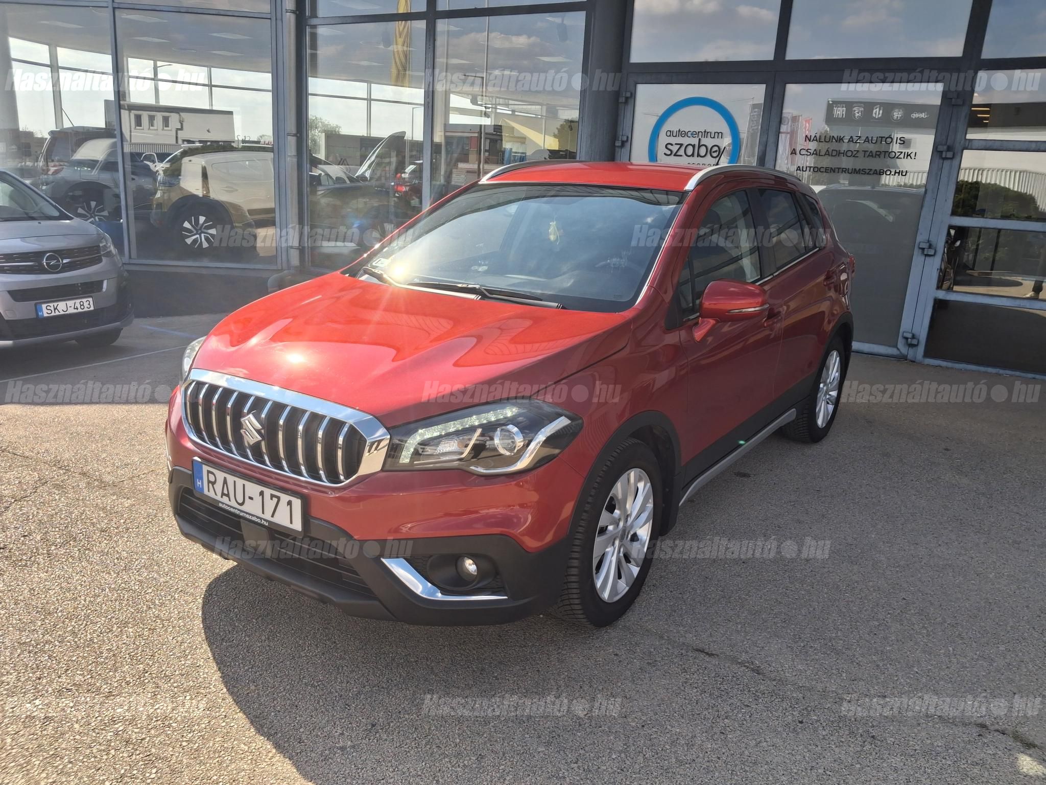 SUZUKI SX4 S-CROSS 2018/10 - 1