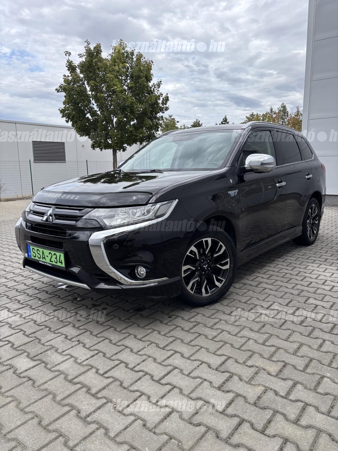MITSUBISHI OUTLANDER 2016/1 - 1