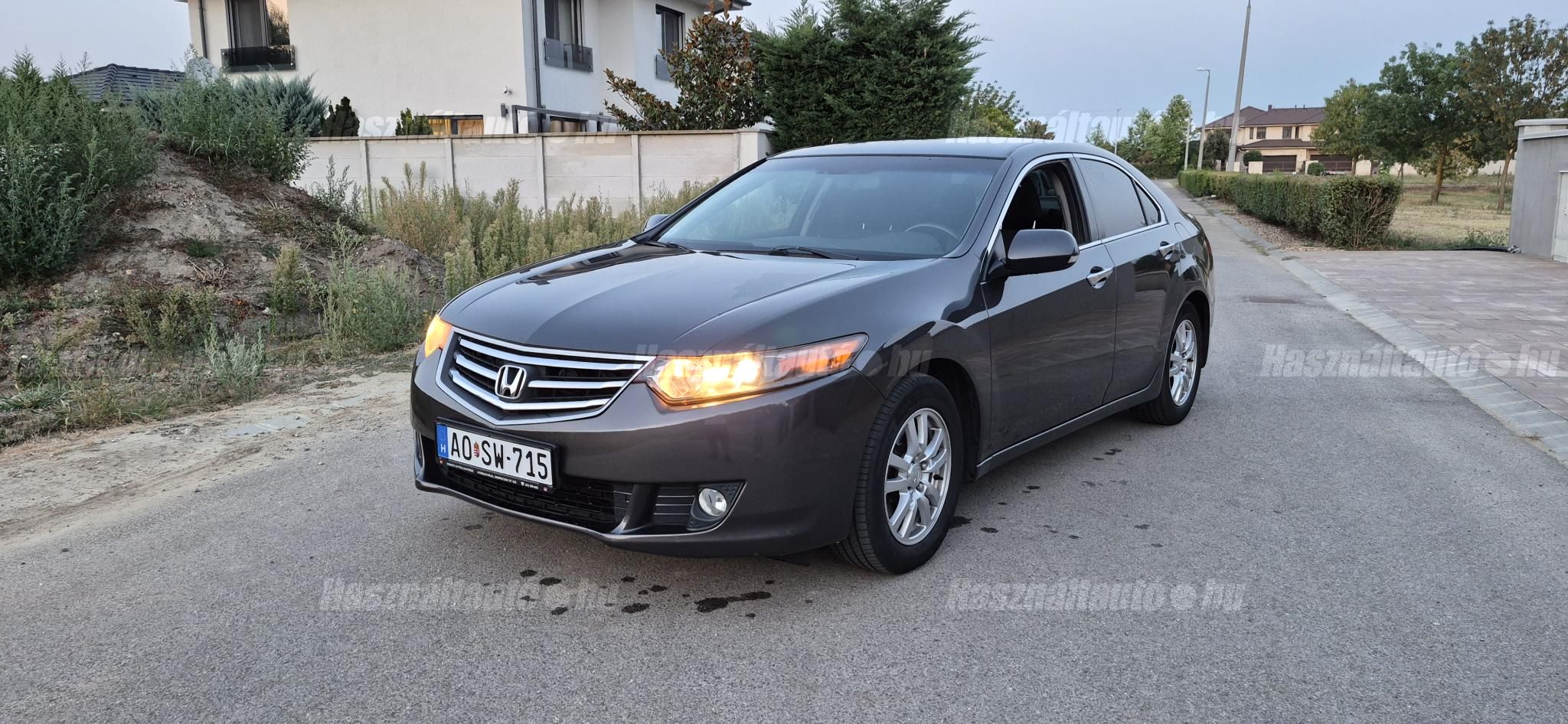 HONDA ACCORD 2009 - 1