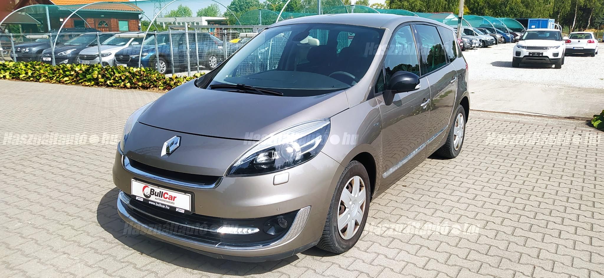 RENAULT GRAND SCENIC 2012/4 - 1