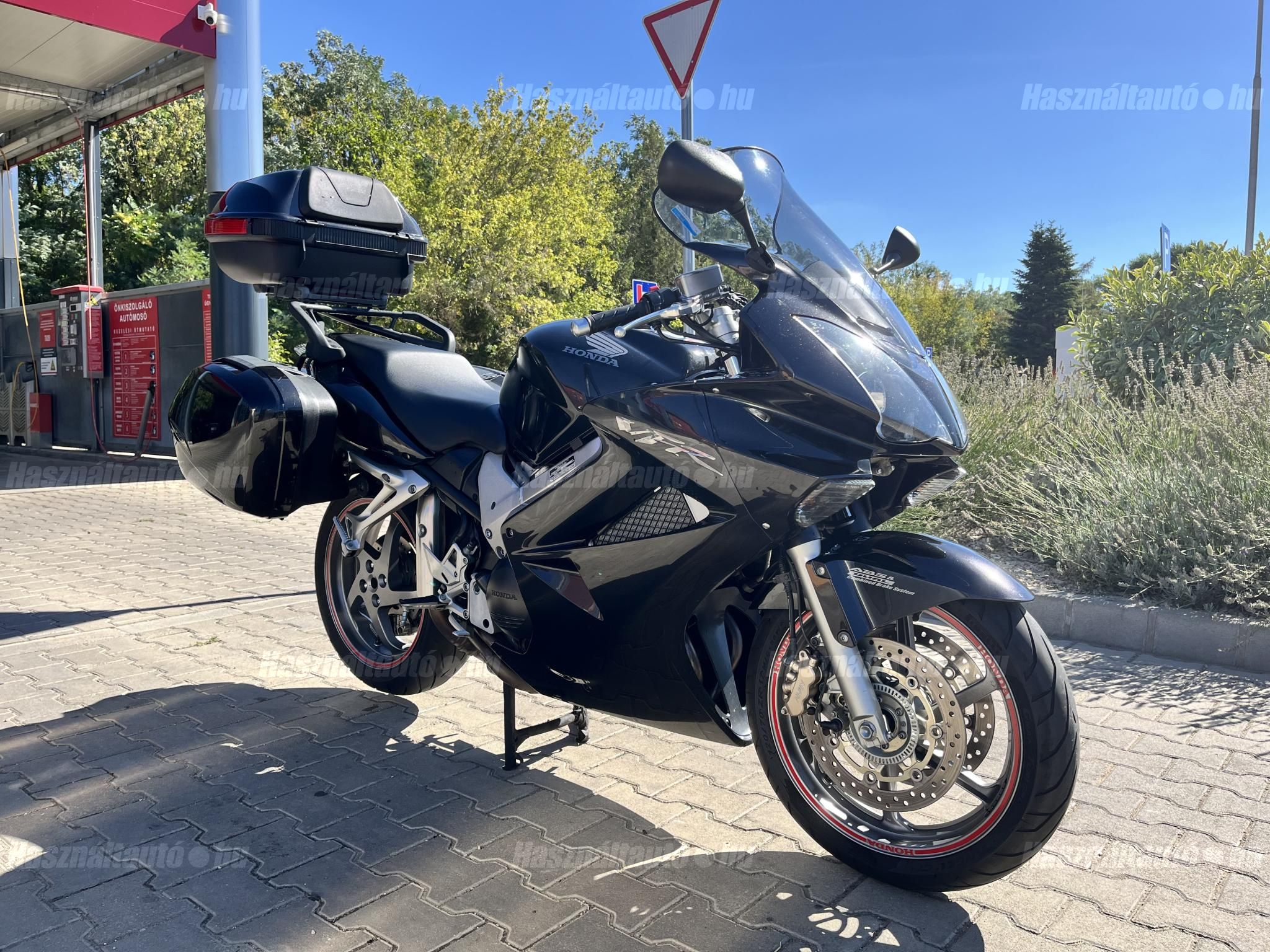 HONDA VFR 800 2008/11 - 1