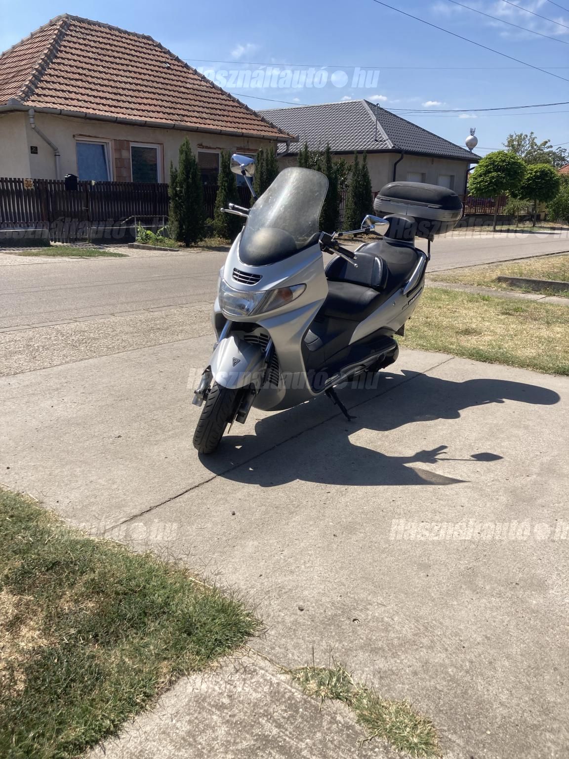 SUZUKI AN 400 BURGMAN 2002/8 - 1
