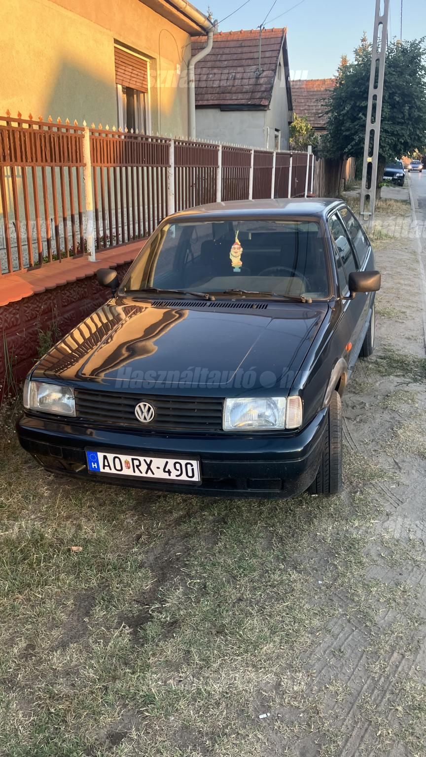 VOLKSWAGEN POLO 1993 - 1