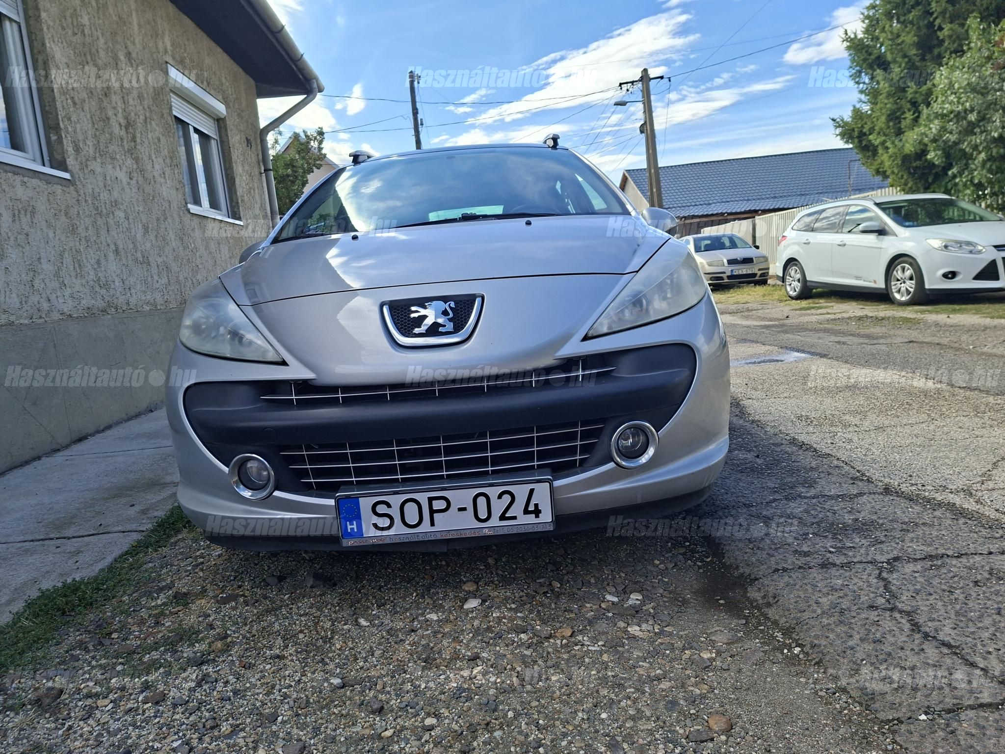 PEUGEOT 207 2008/8 - 1