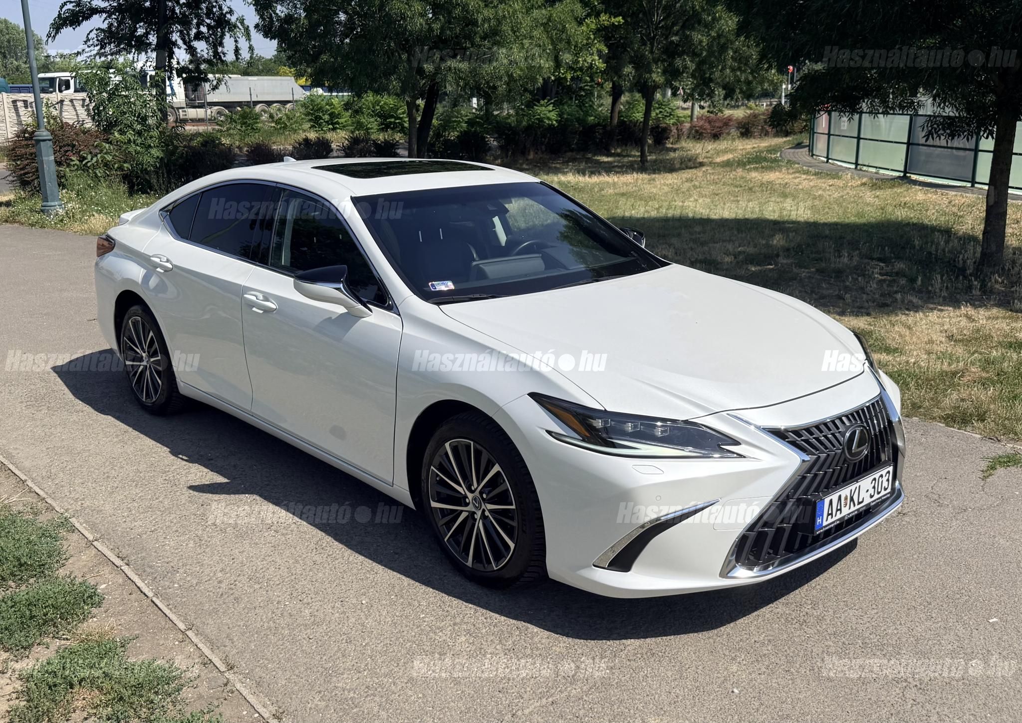 LEXUS ES 2023/5 - 1