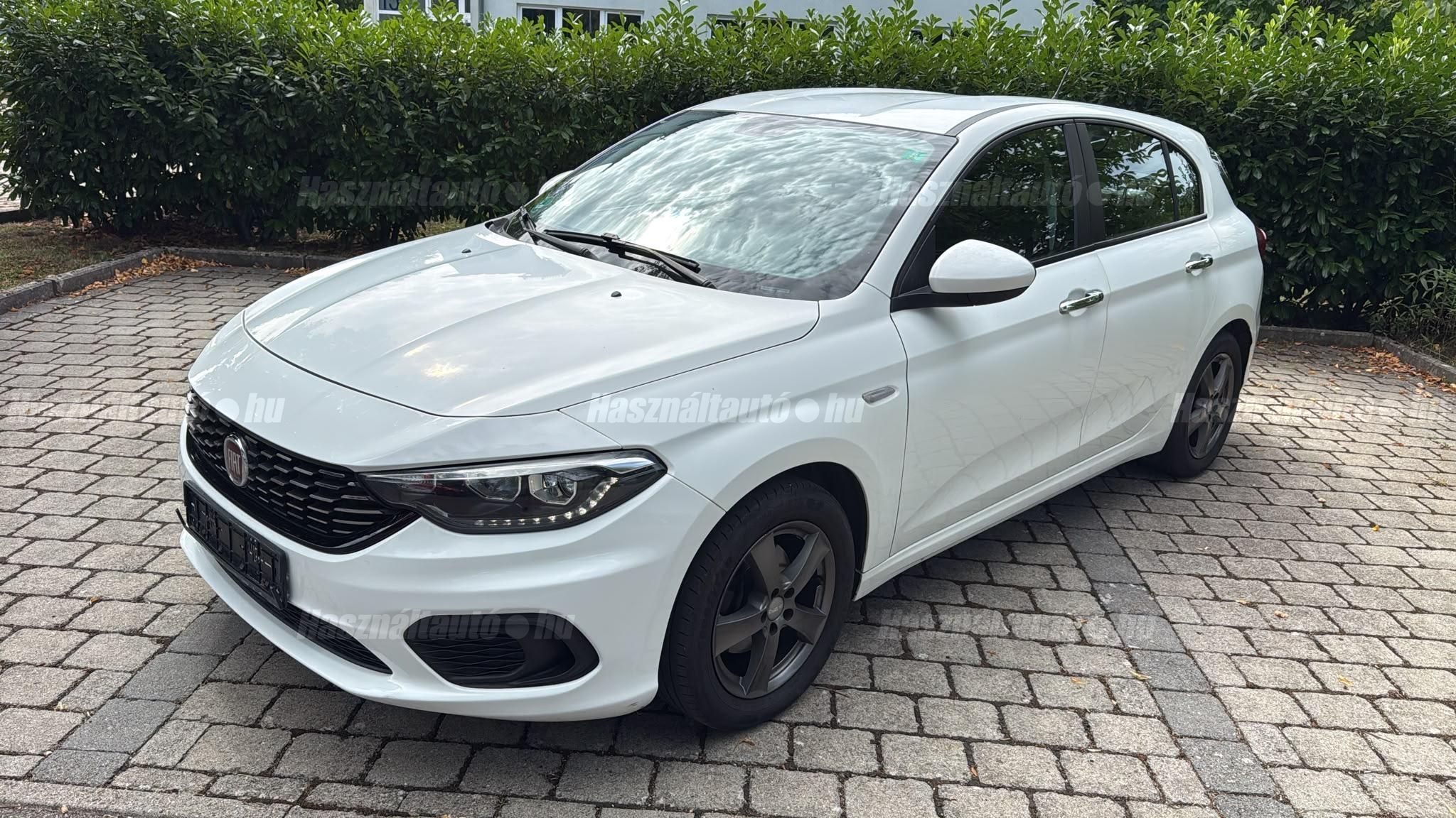 FIAT TIPO 2016/8 - 1