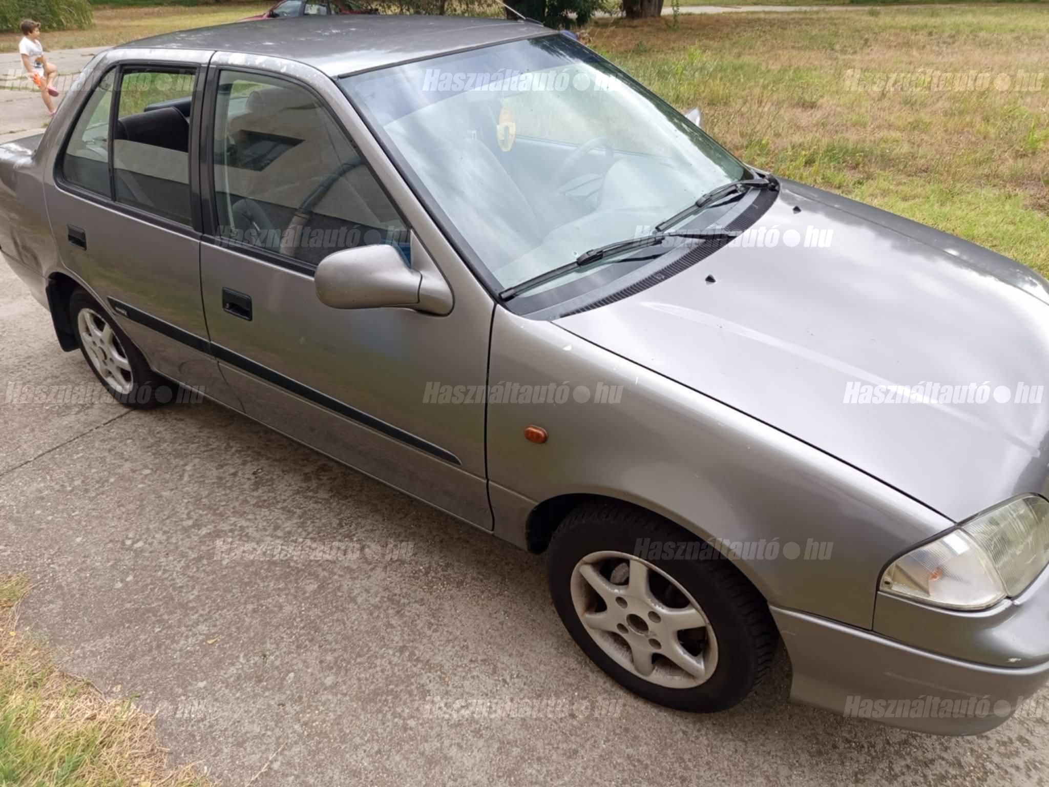 SUZUKI SWIFT 2003/3 - 1