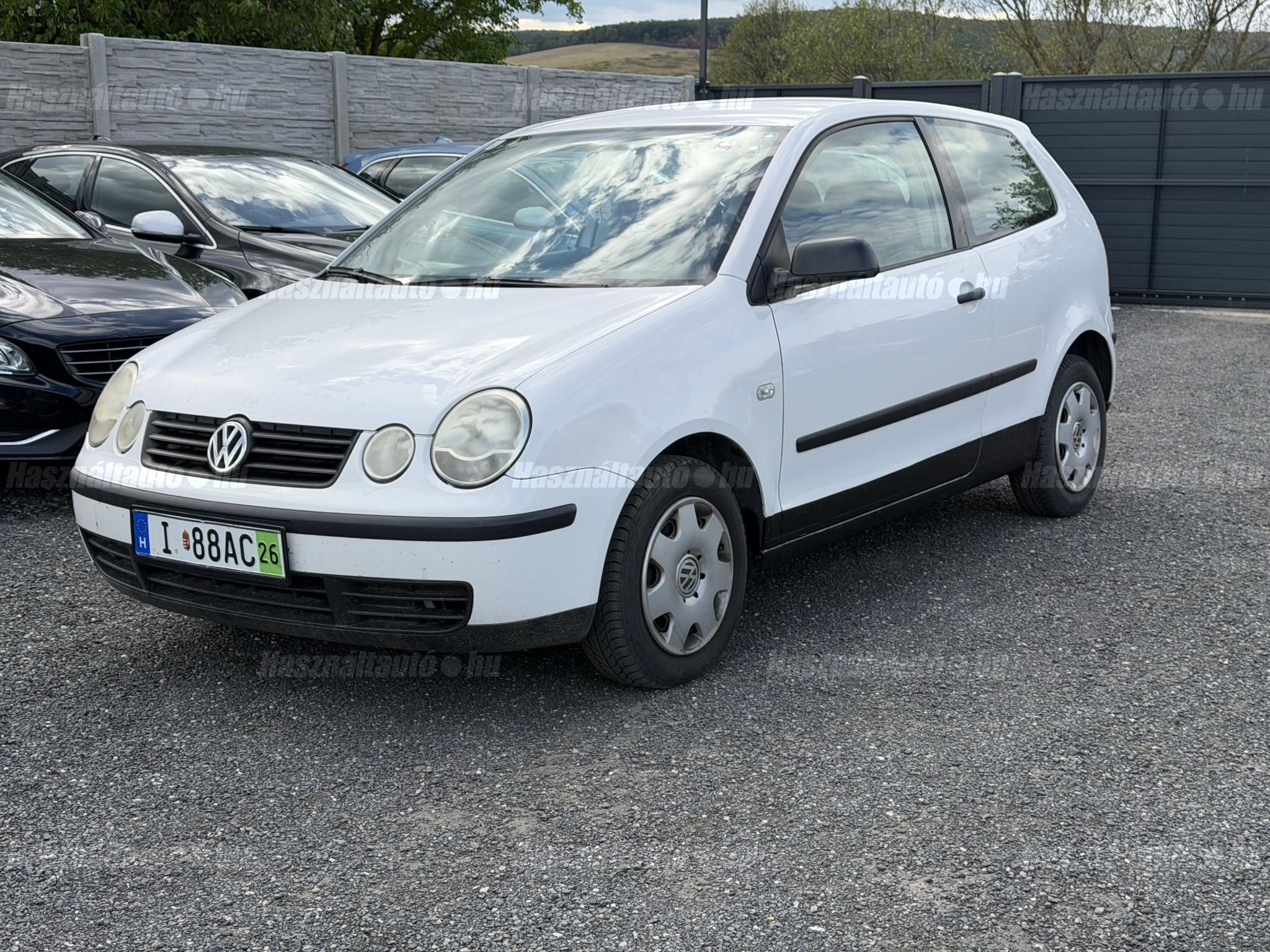 VOLKSWAGEN POLO 2002/9 - 1