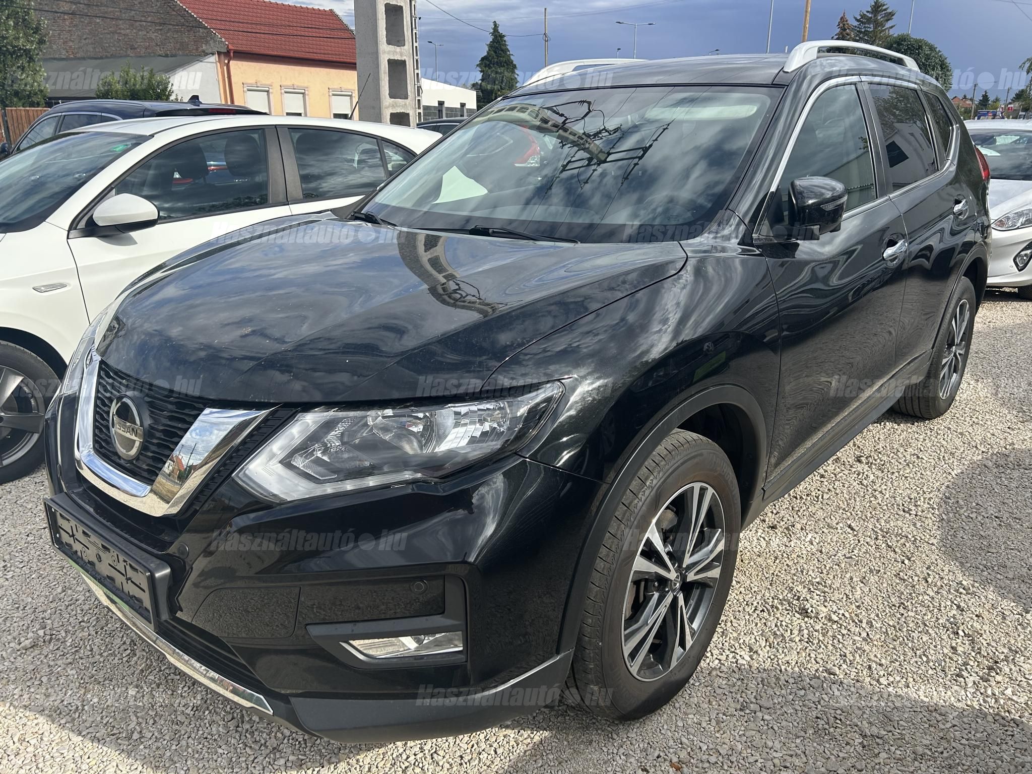 NISSAN X-TRAIL 2019/5 - 1