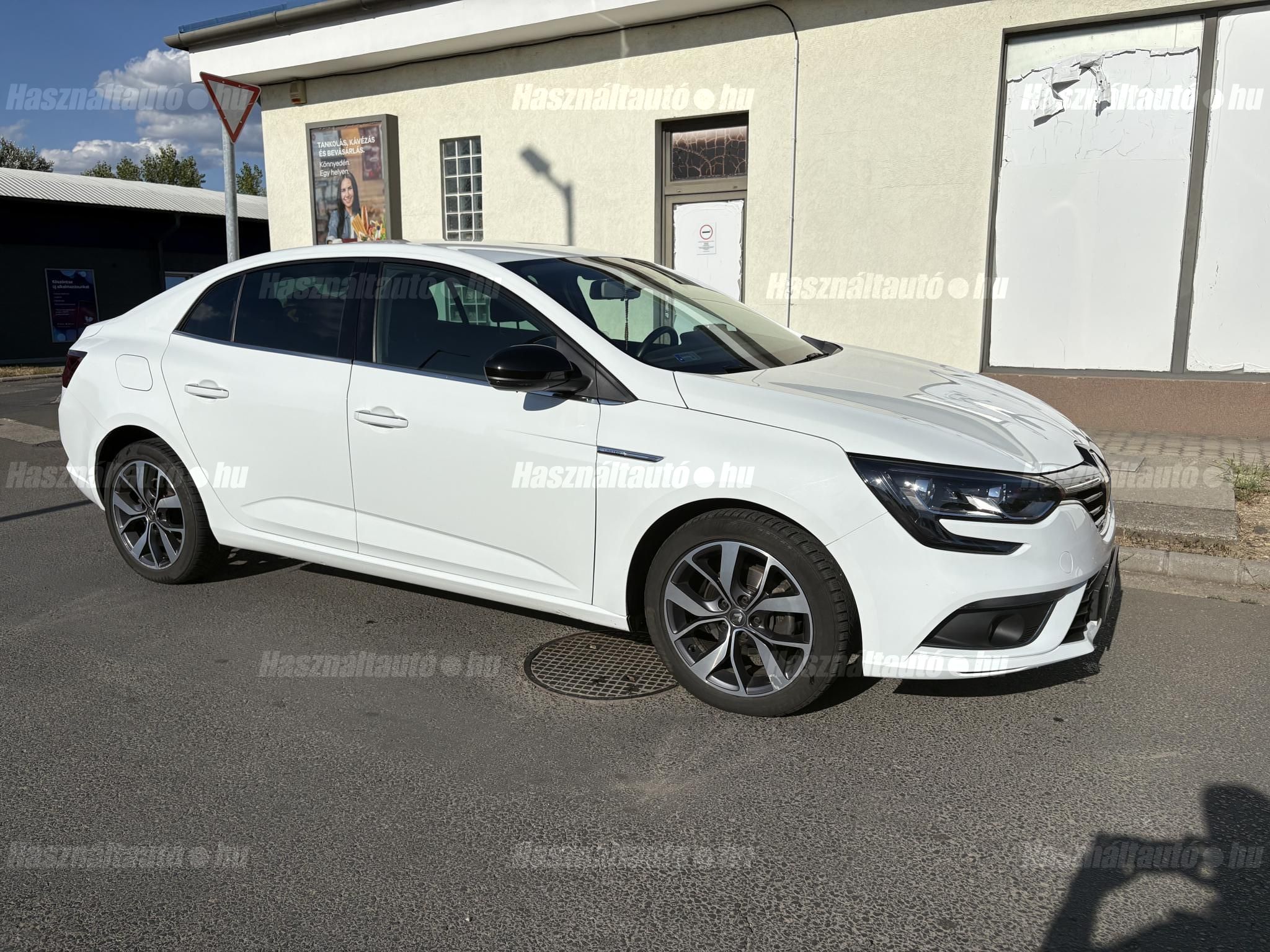 RENAULT MEGANE 2020/6 - 1
