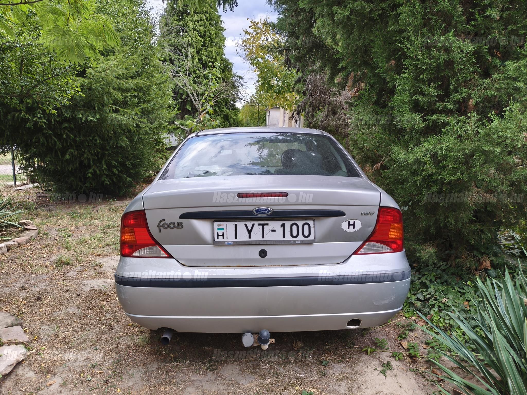 FORD FOCUS 2003 - 1