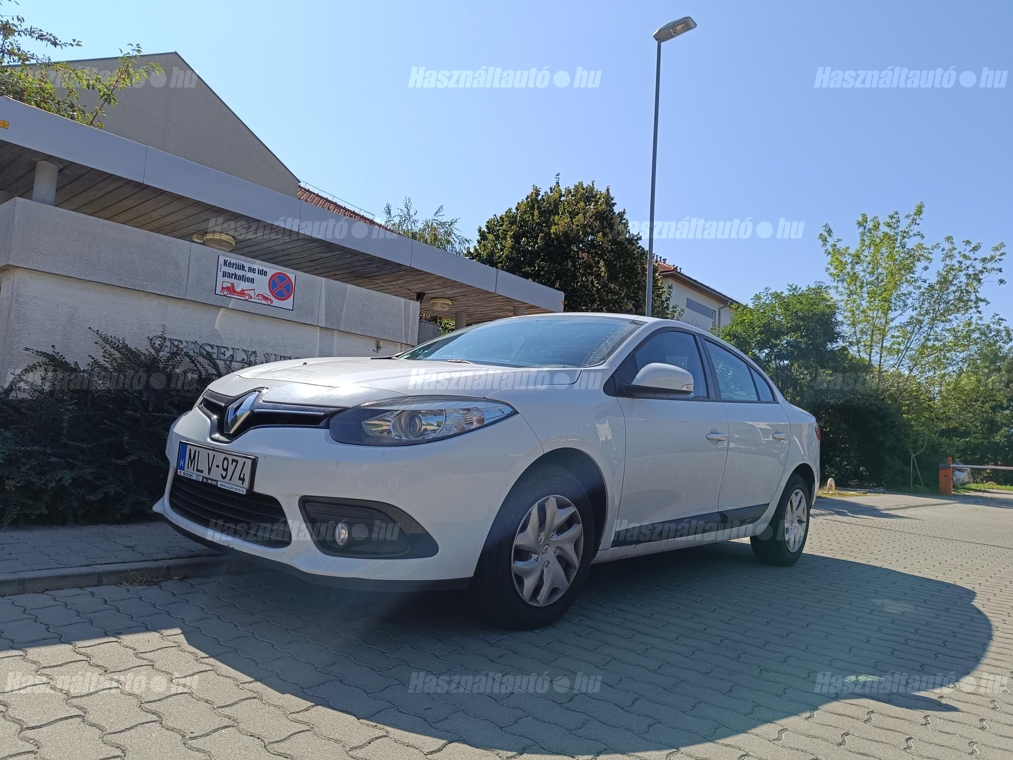 RENAULT FLUENCE 2013/8 - 1