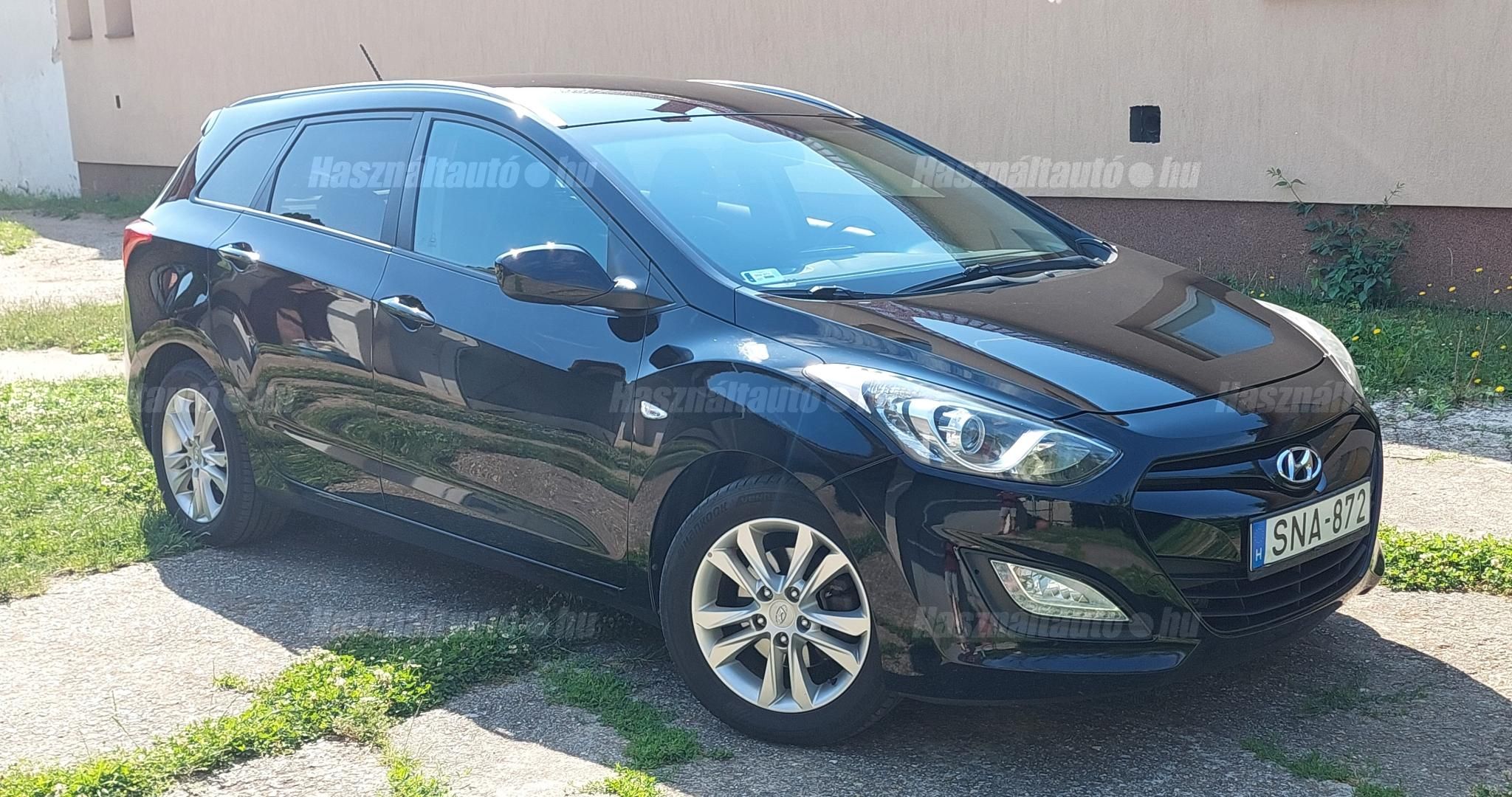 HYUNDAI I30 2014/8 - 1
