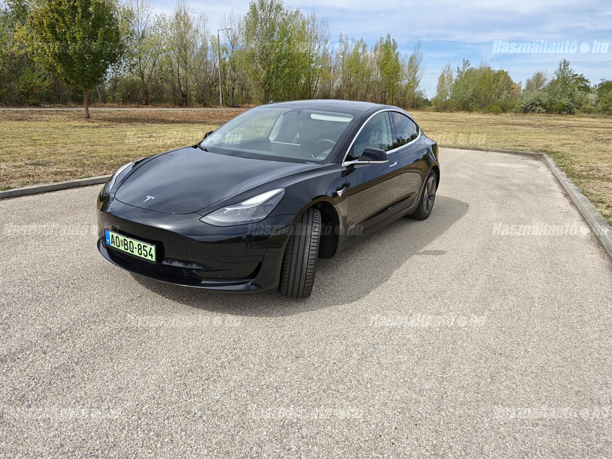 TESLA MODEL 3 2020/12 - 1