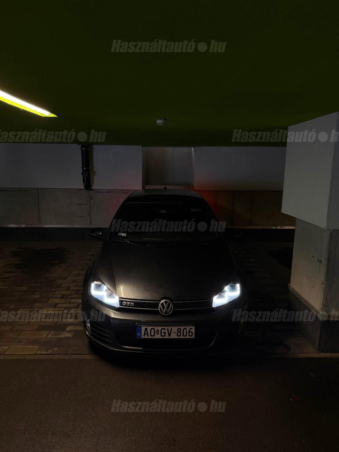 VOLKSWAGEN GOLF VI 2011 - 1