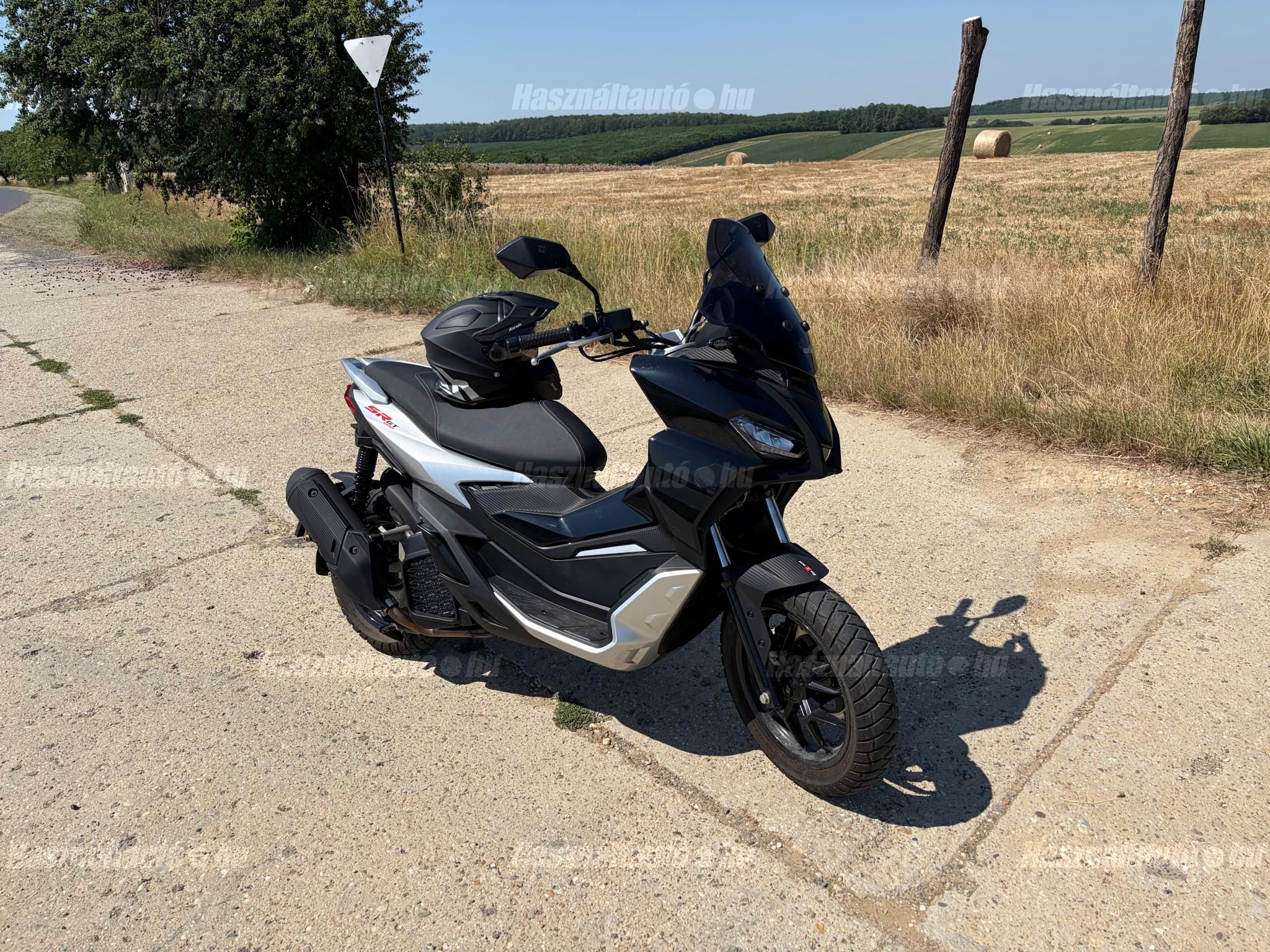 APRILIA SR GT 200 2023/8 - 1