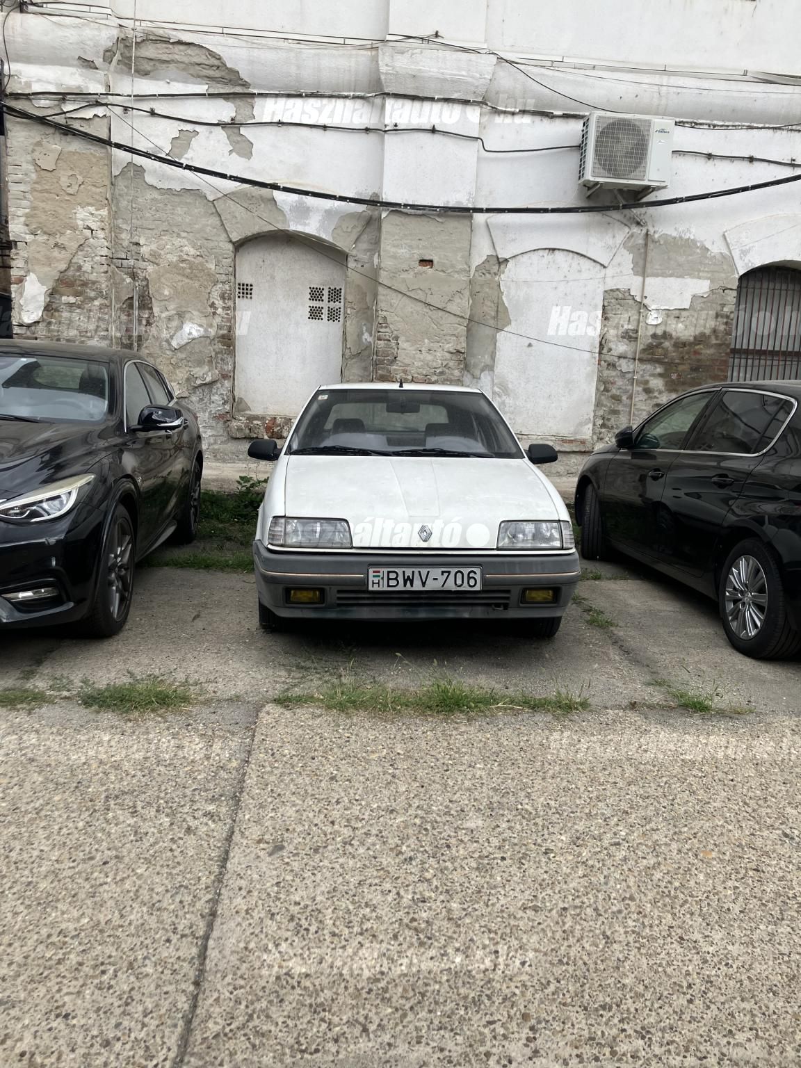 RENAULT R 19 1989 - 1