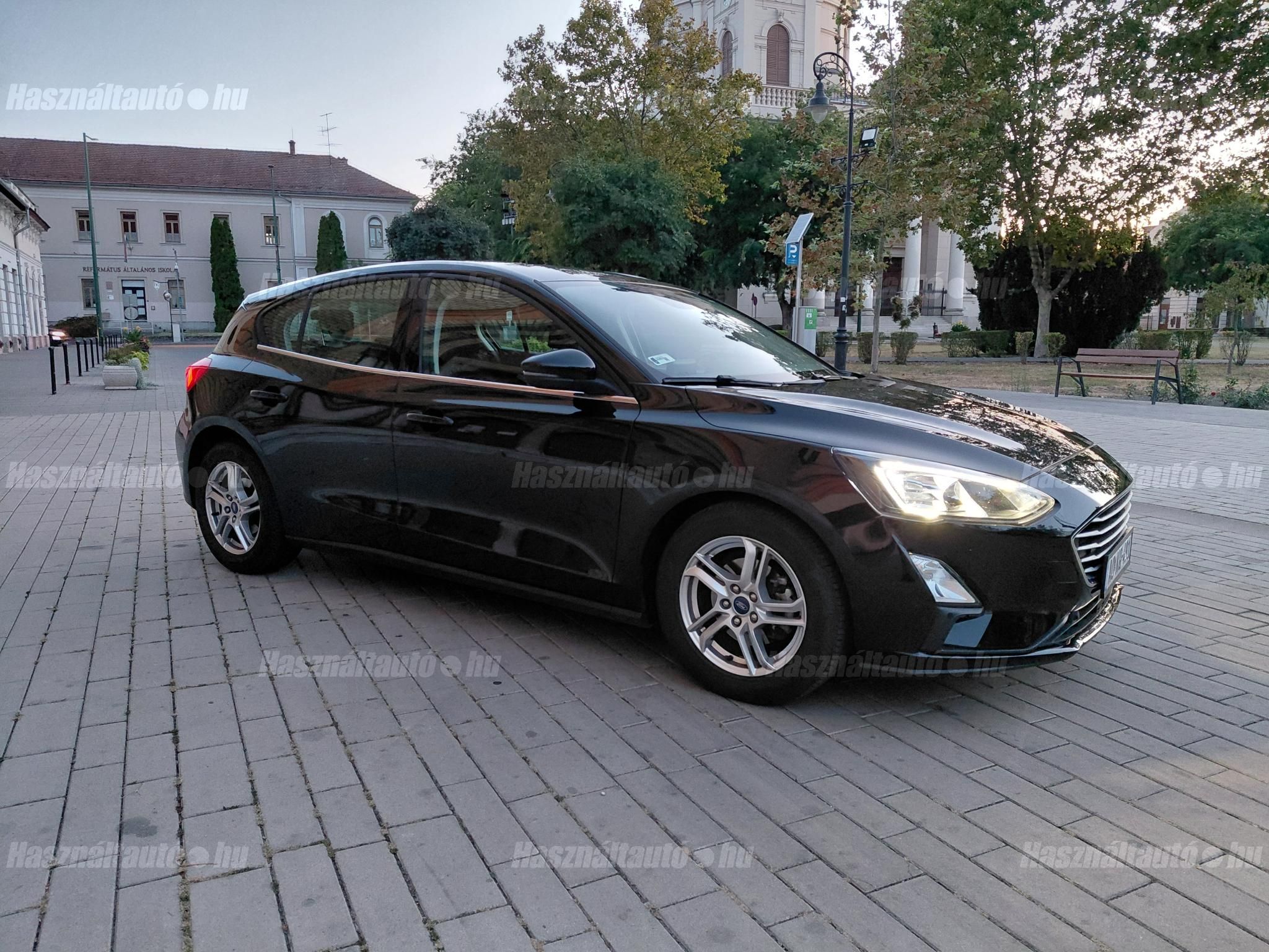 FORD FOCUS 2021/12 - 1