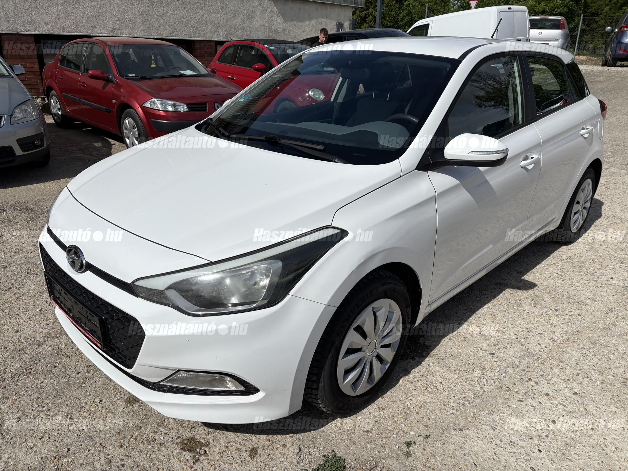 HYUNDAI I20 2016/9 - 1