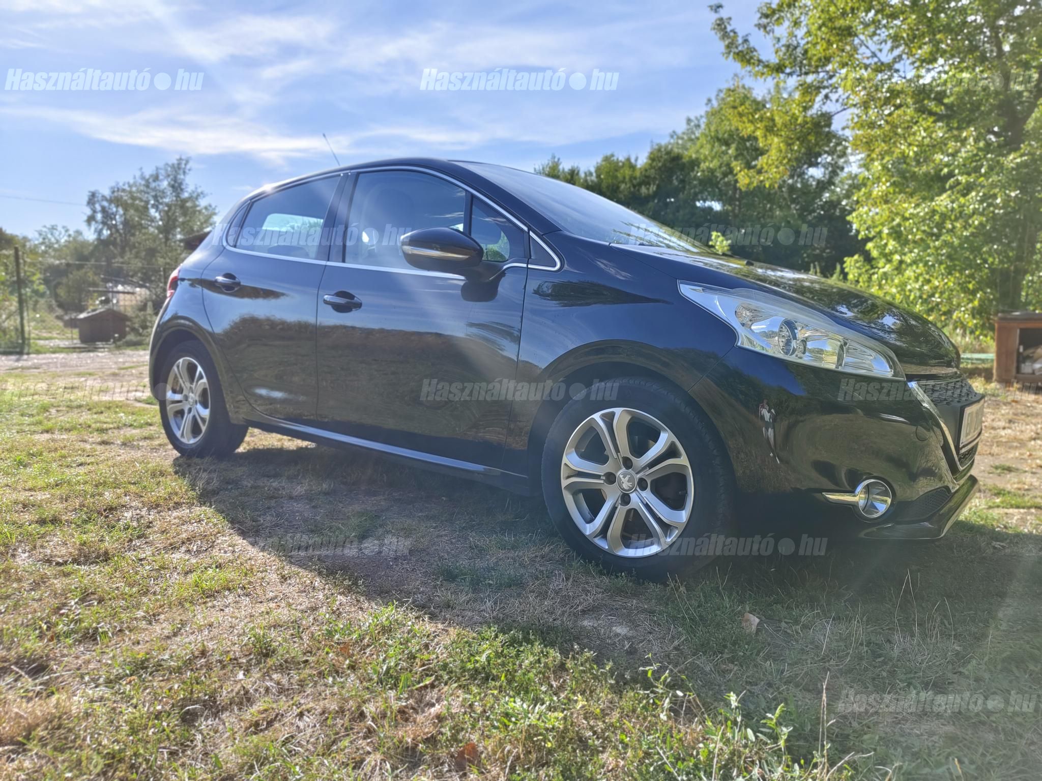 PEUGEOT 208 2012/12 - 1