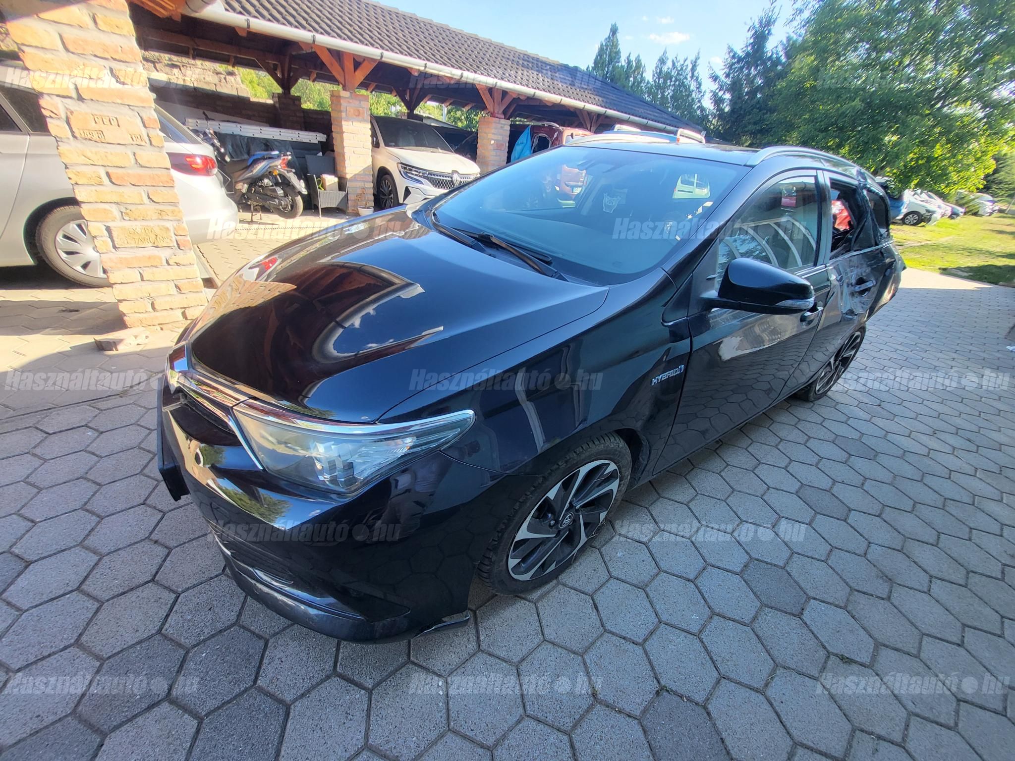 TOYOTA AURIS 2016/5 - 1