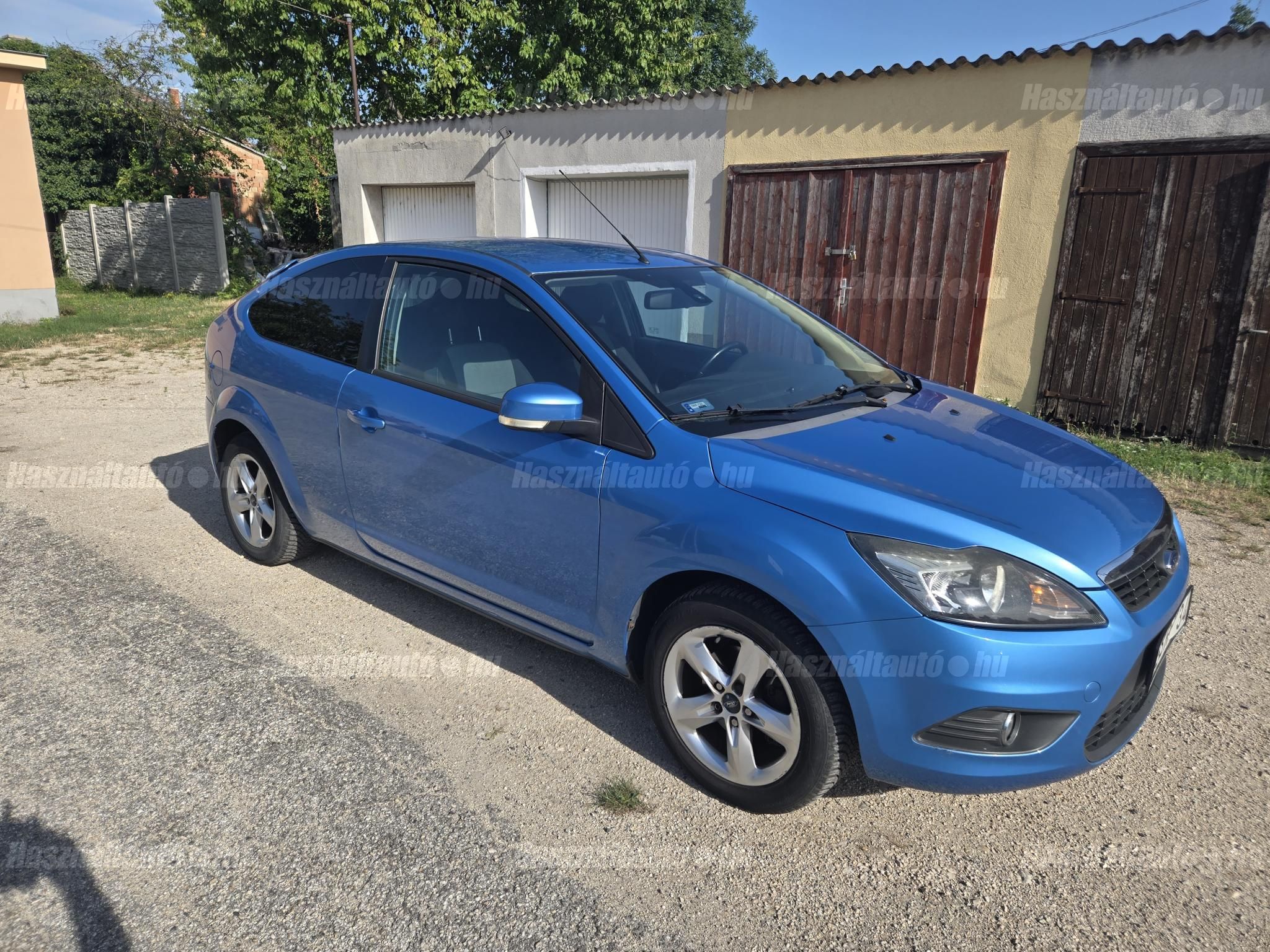 FORD FOCUS 2010/10 - 1