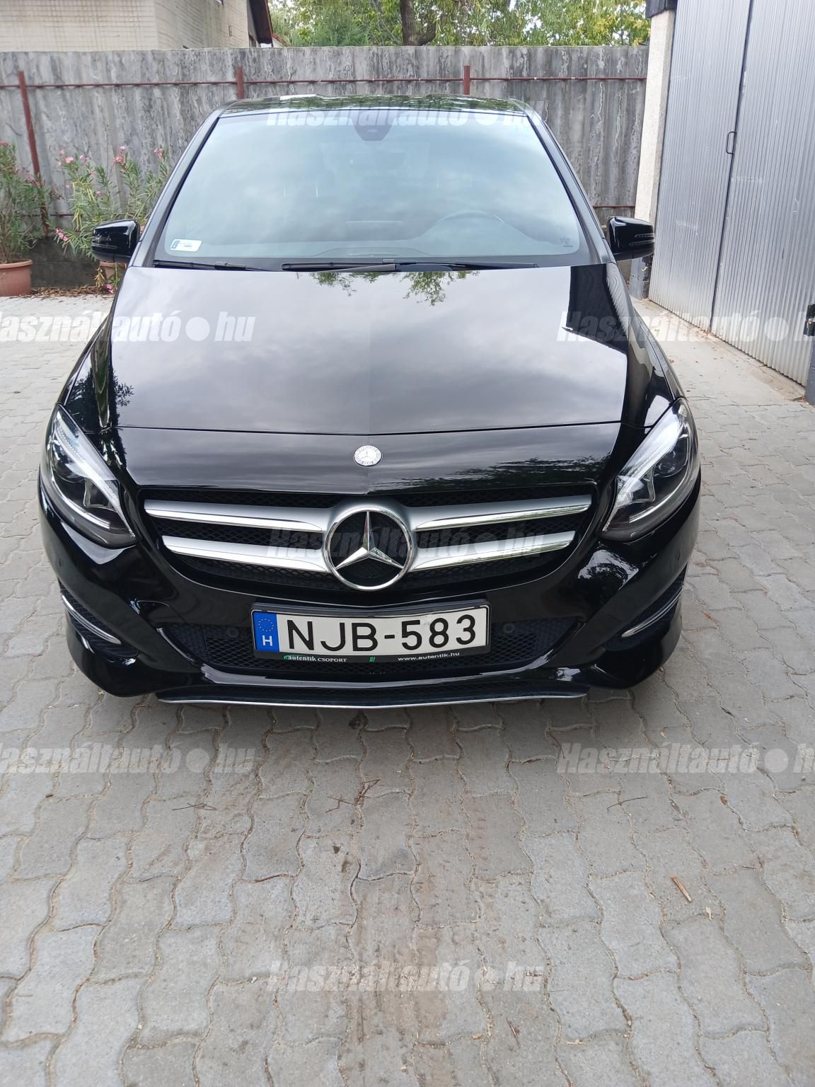 MERCEDES-BENZ B 180 2015/10 - 1