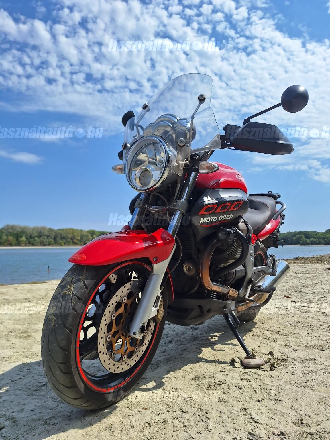 MOTO GUZZI BREVA 1100 2005/6 - 1