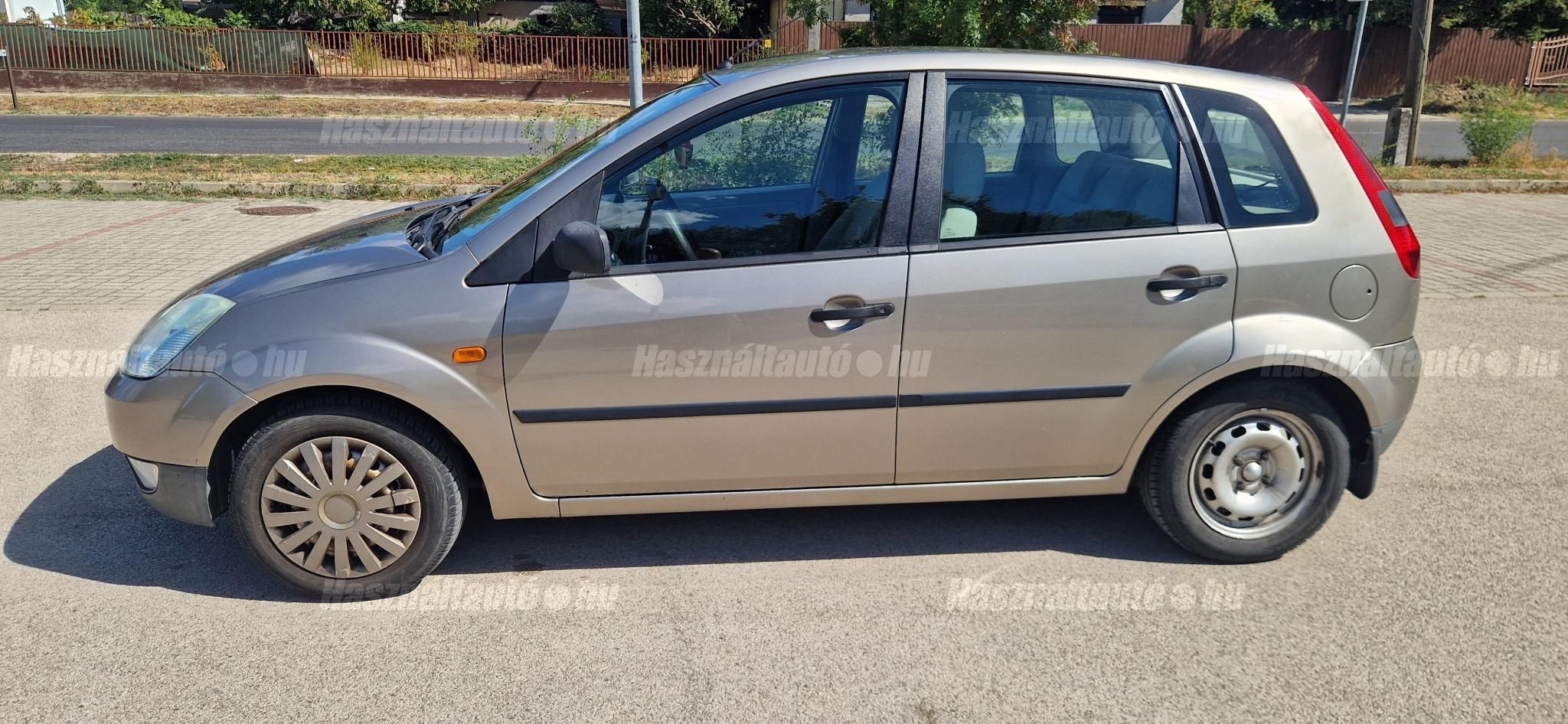 FORD FIESTA 2003/10 - 1