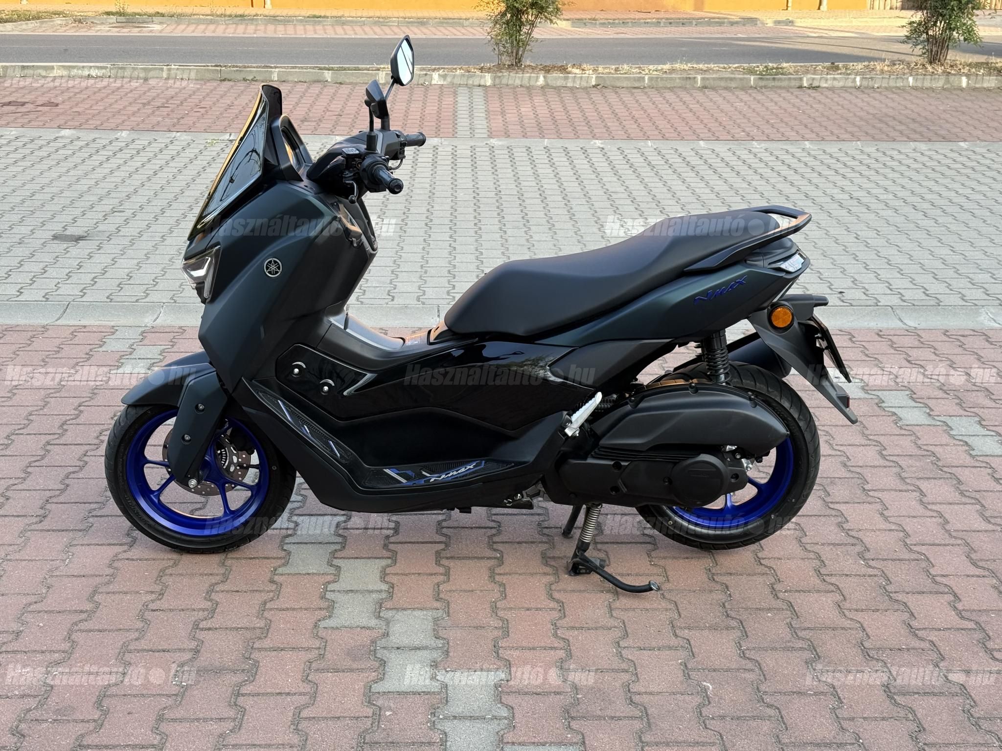 YAMAHA NMAX 2025/9 - 1
