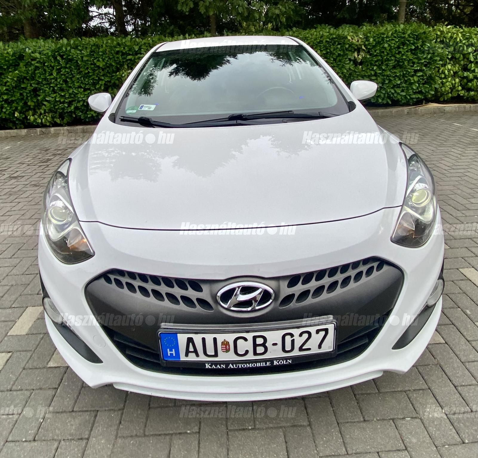 HYUNDAI I30 2015/10 - 1