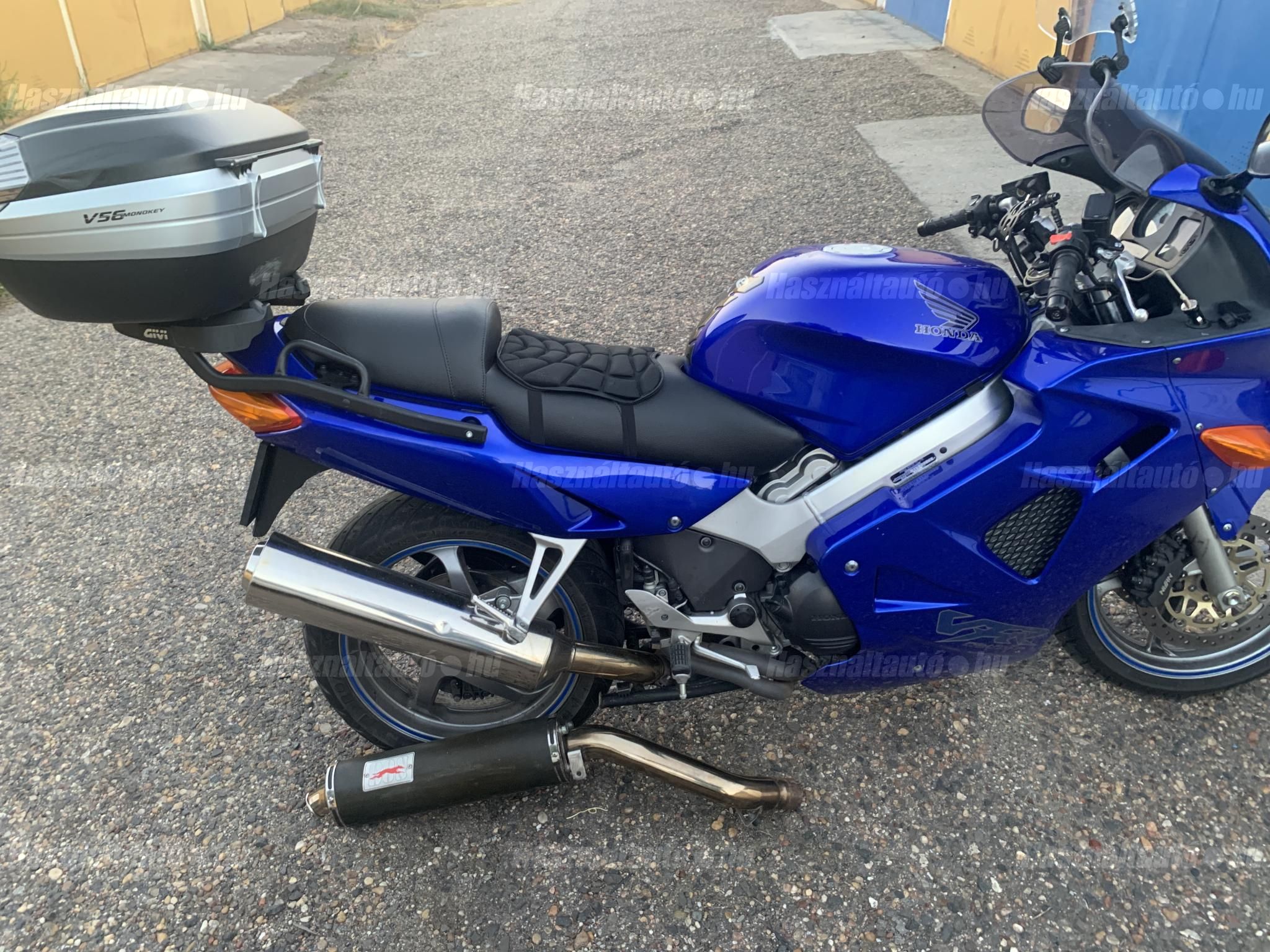 HONDA VFR 800 2001/10 - 1