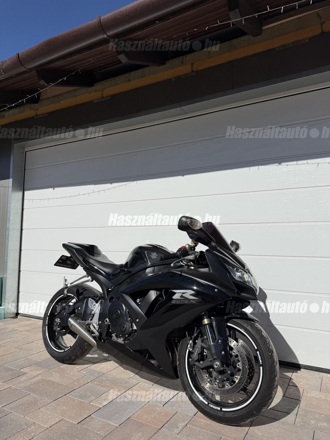 SUZUKI GSX-R 600 2009/8 - 1