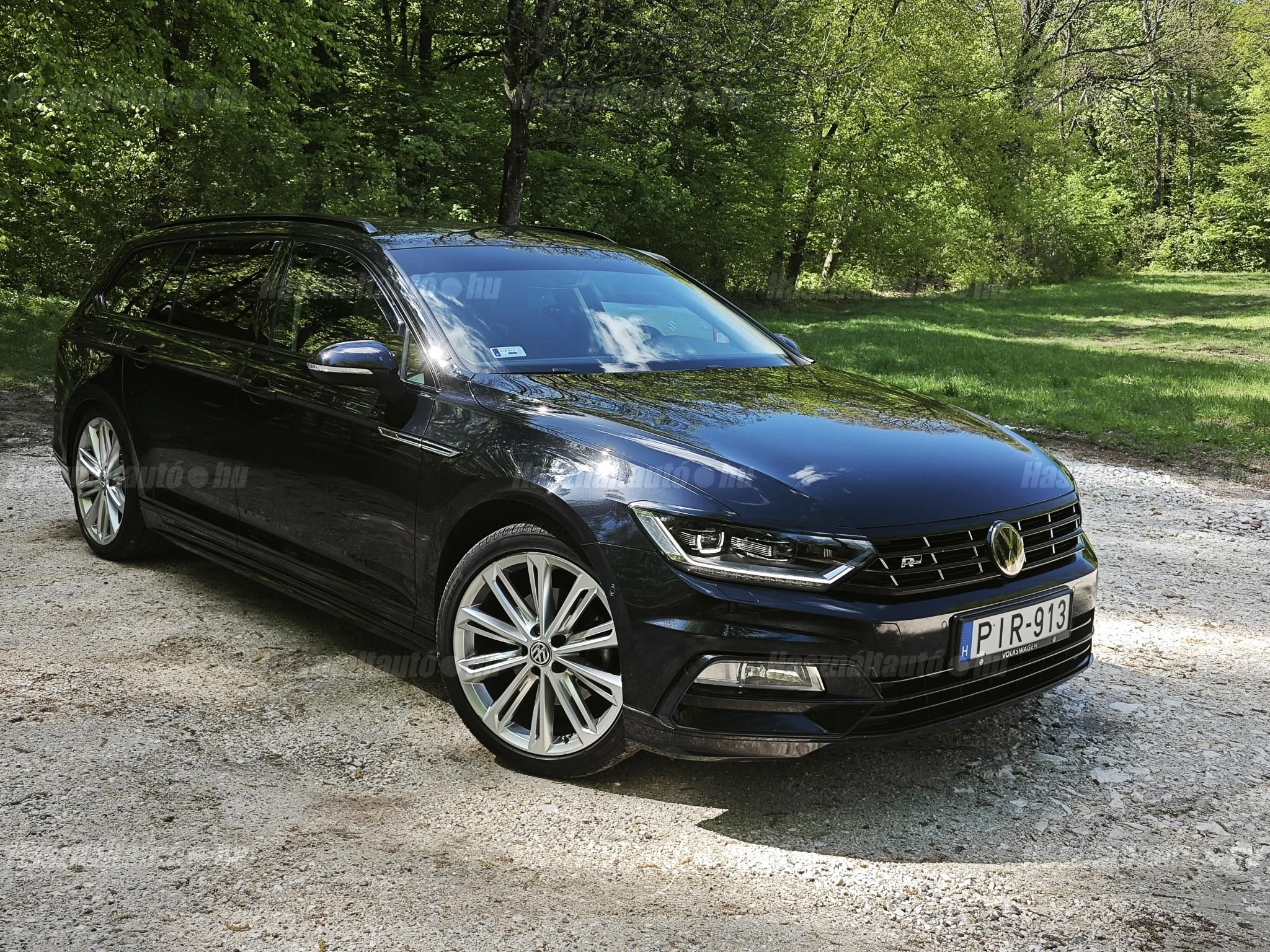 VOLKSWAGEN PASSAT VIII 2017/8 - 1