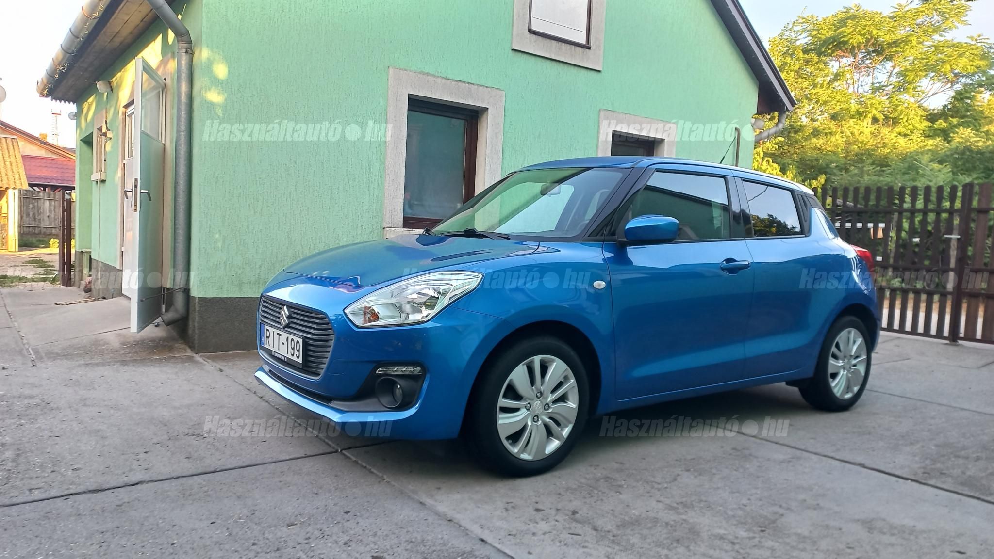 SUZUKI SWIFT 2019/3 - 1
