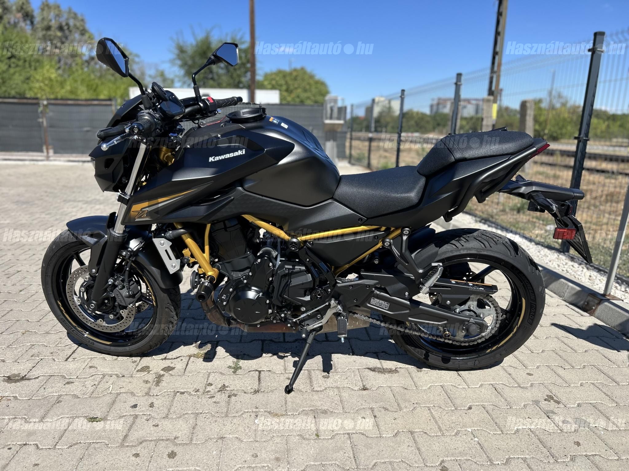 KAWASAKI Z 650 2026/4 - 1