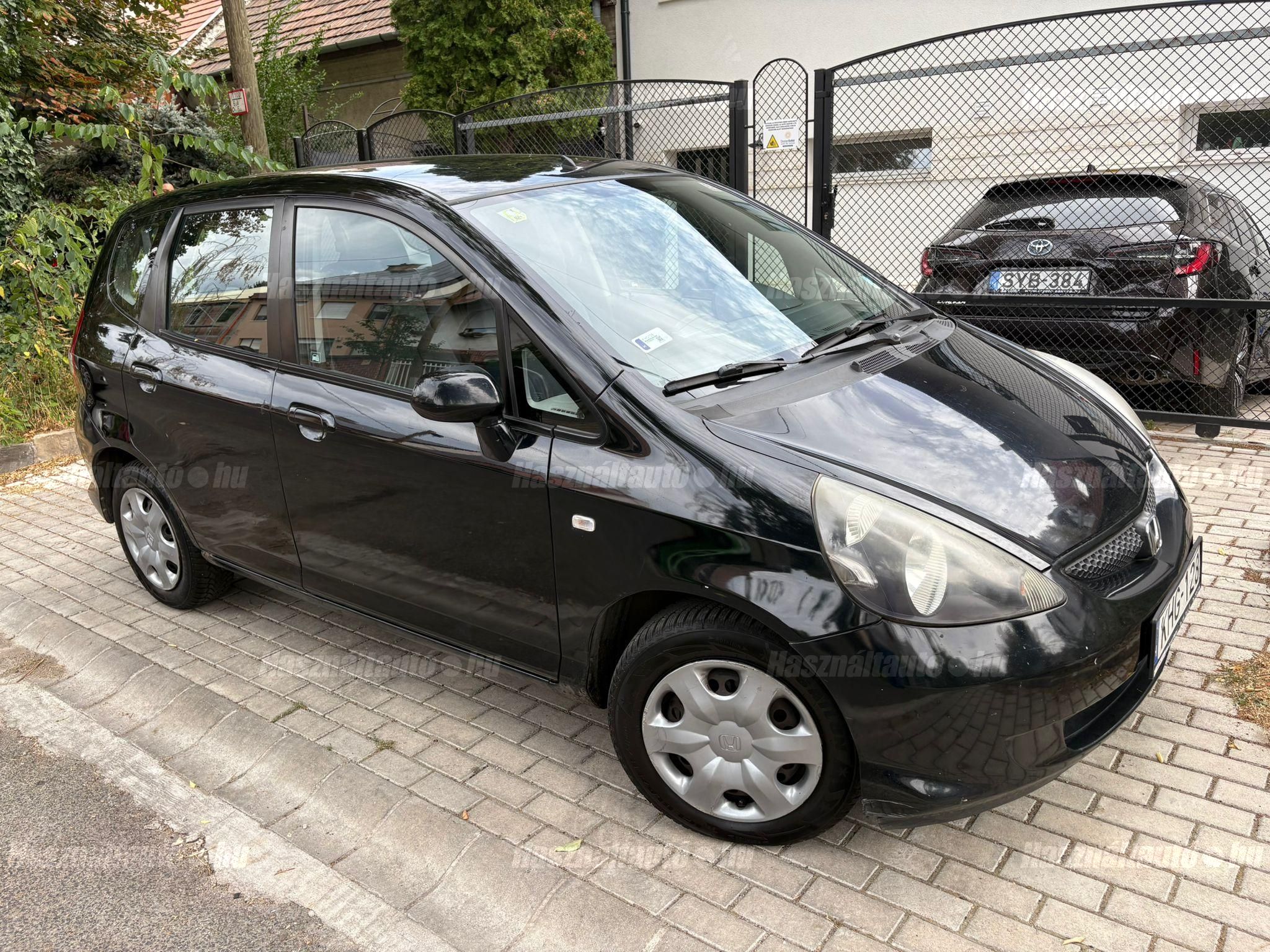 HONDA JAZZ 2006 - 1