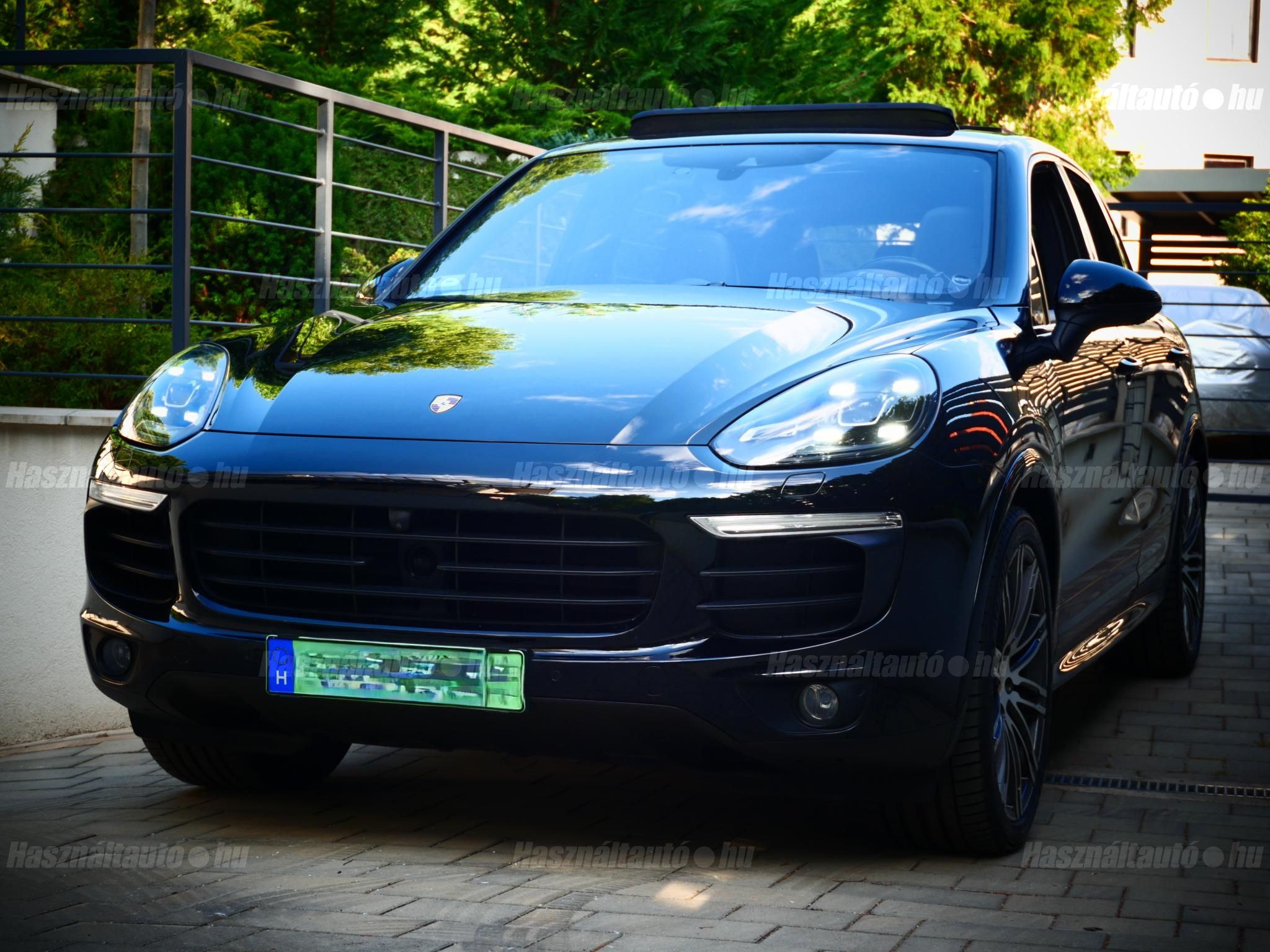 PORSCHE CAYENNE 2015/8 - 1