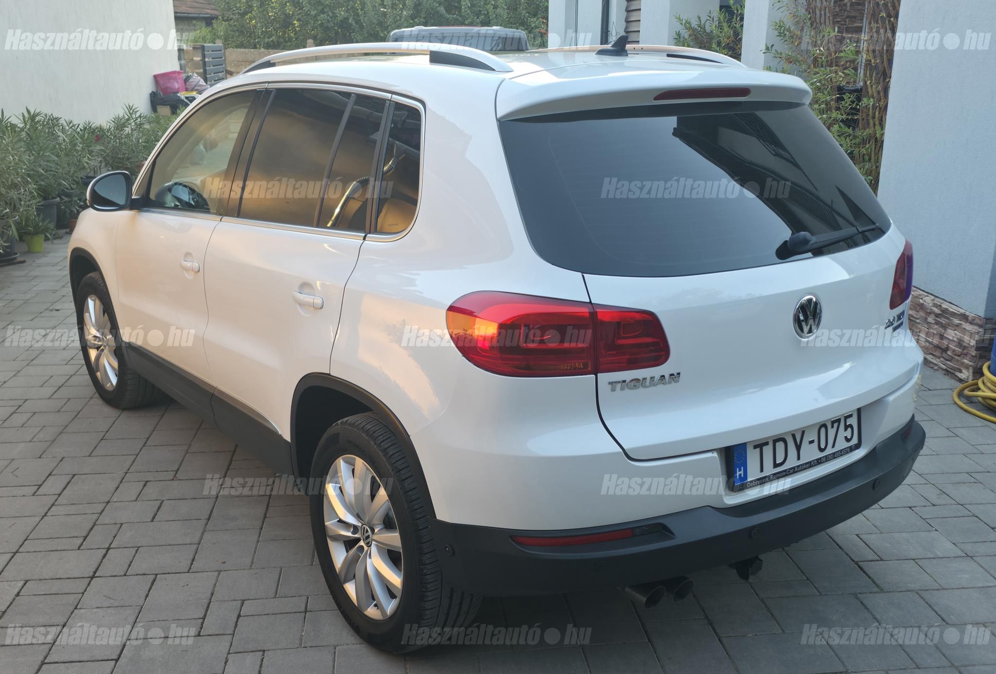 VOLKSWAGEN TIGUAN 2011/12 - 1