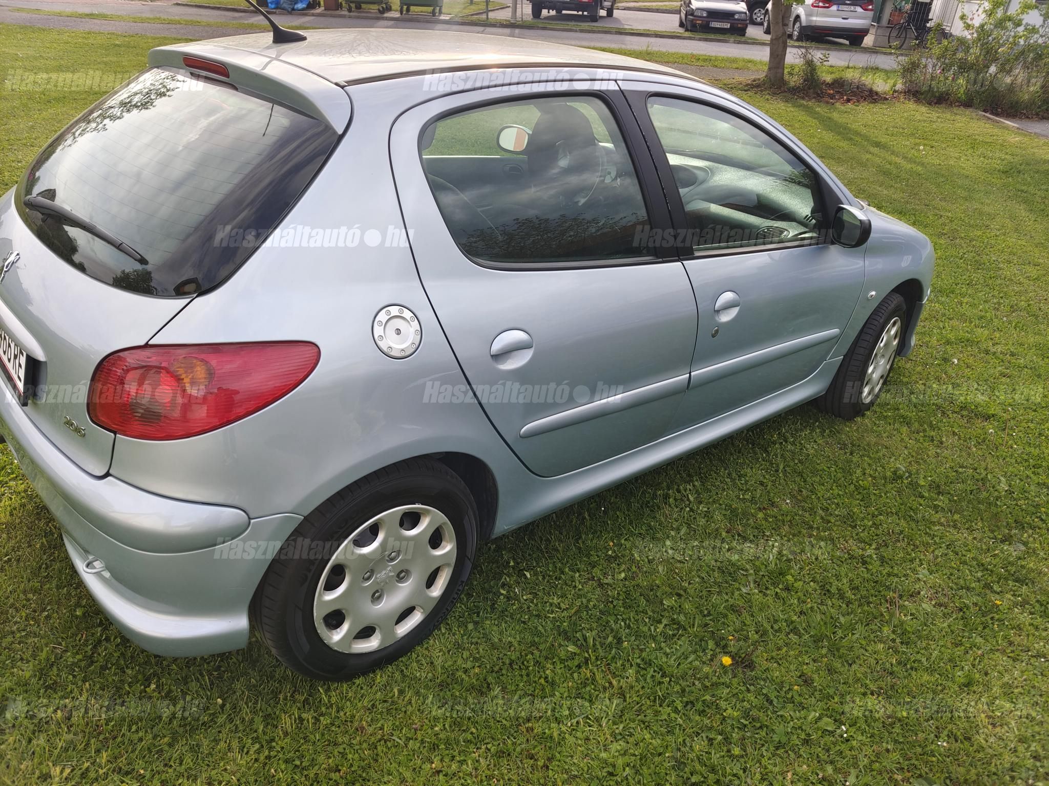 PEUGEOT 206 2006/12 - 1