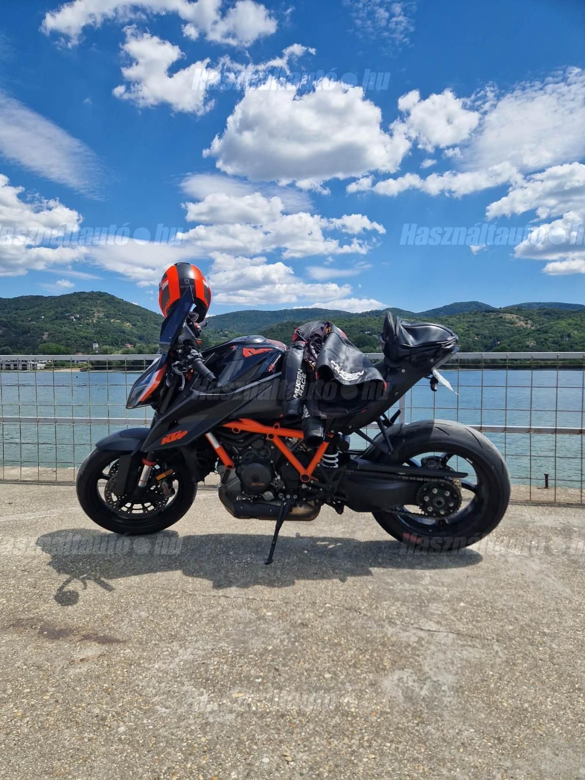 KTM 1290 SUPER DUKE R 2021/4 - 1