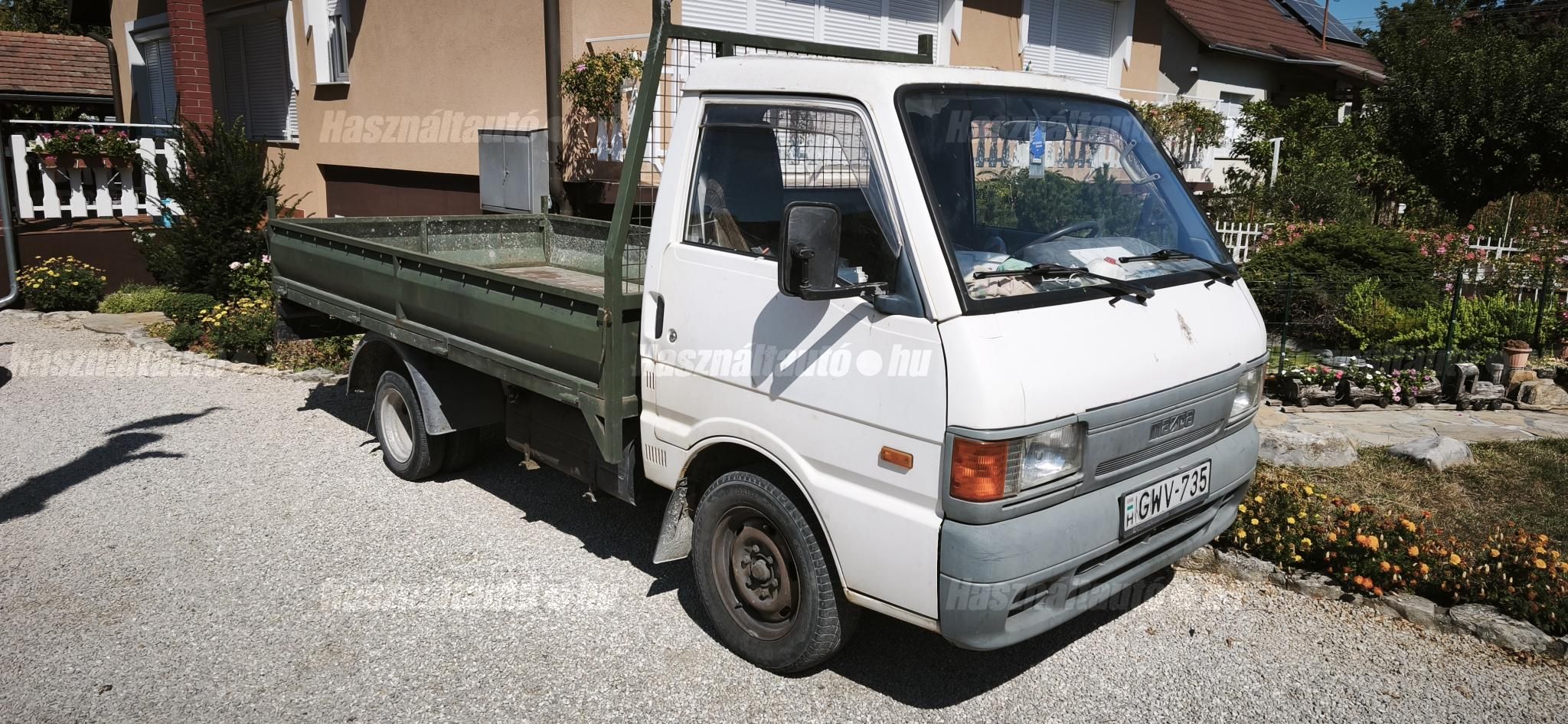 MAZDA E 2200 1999/5 - 1